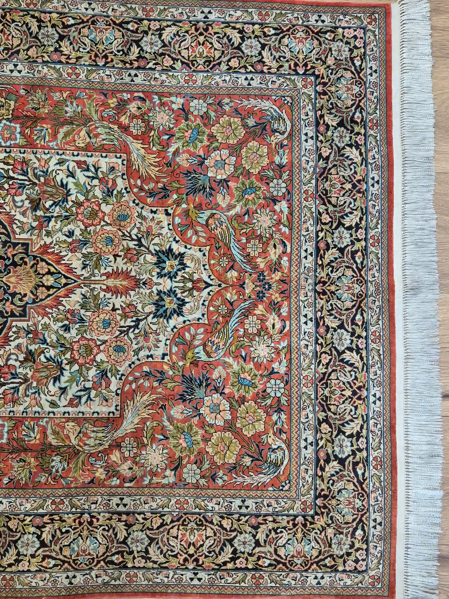 Hereke Teppich Seide auf Seide floral fein handgeknüpft