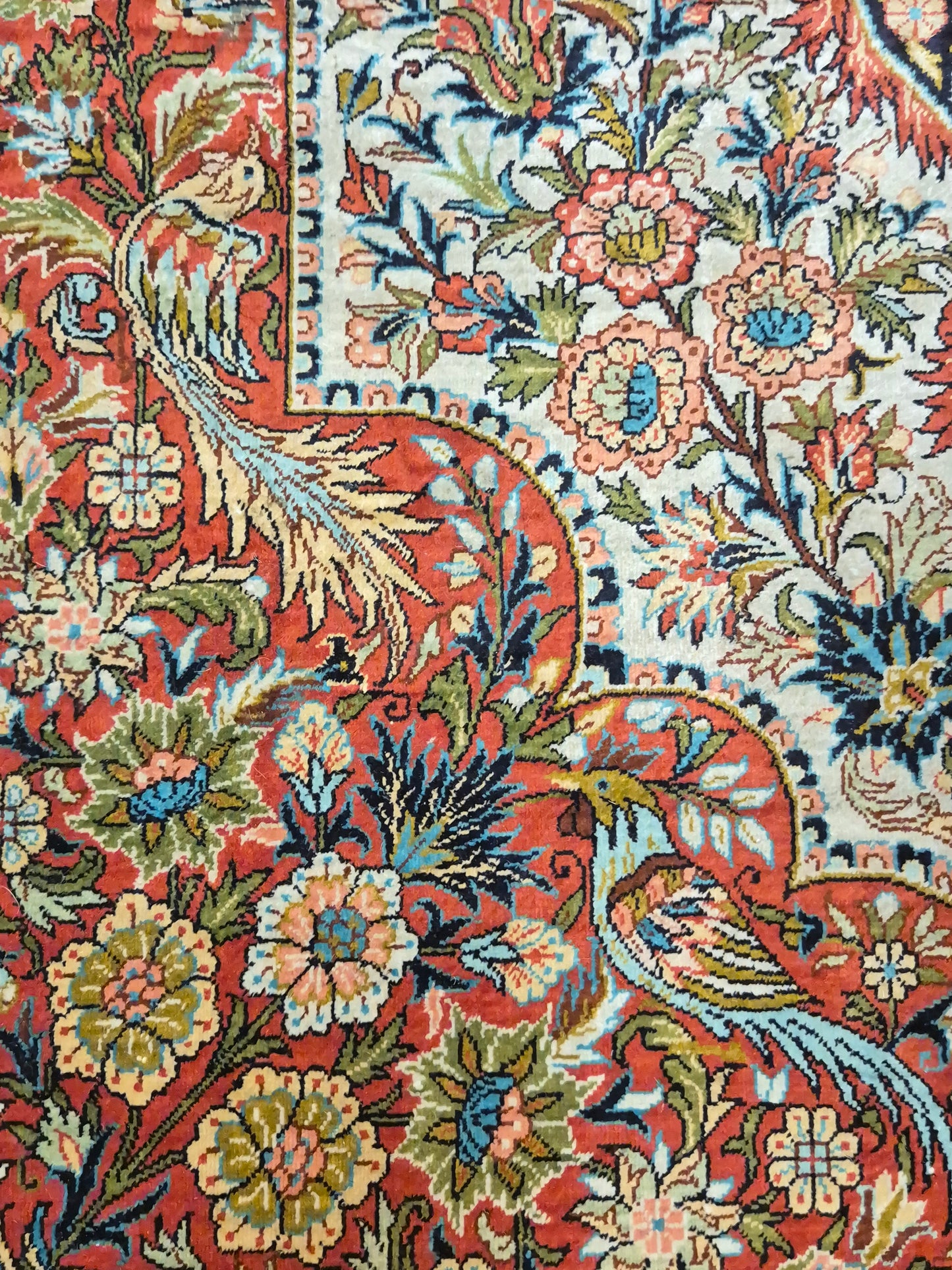 Hereke Teppich Seide auf Seide floral fein handgeknüpft