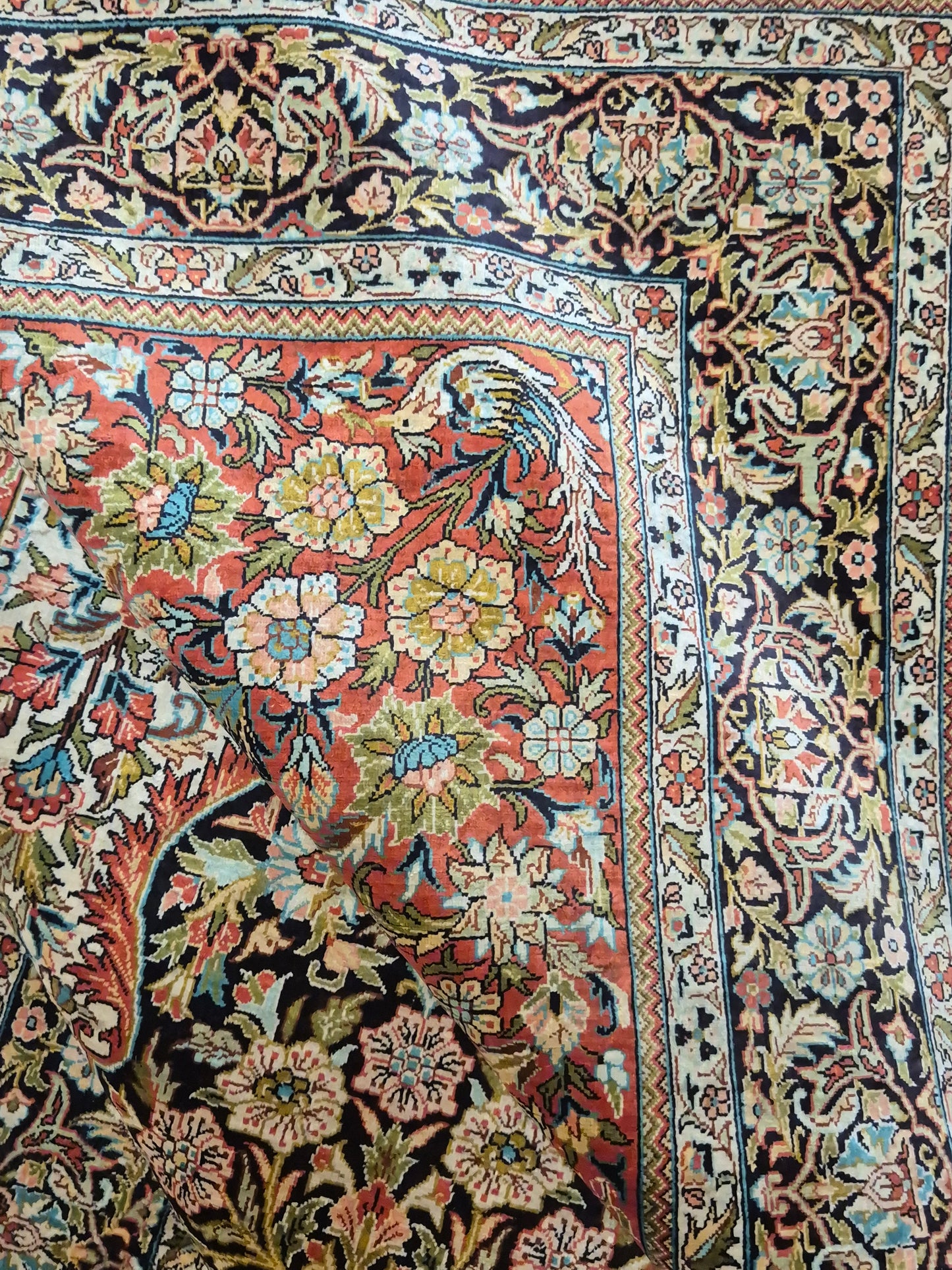 Hereke Teppich Seide auf Seide floral fein handgeknüpft