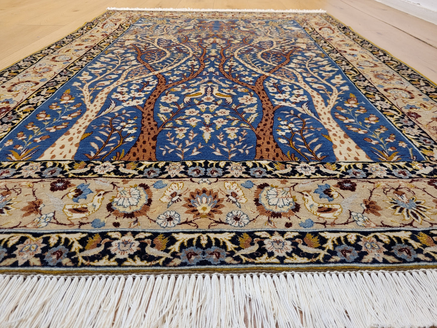 Isfahan Teppich Korkwolle mit Seide feine Knüpfung Baum des Lebens