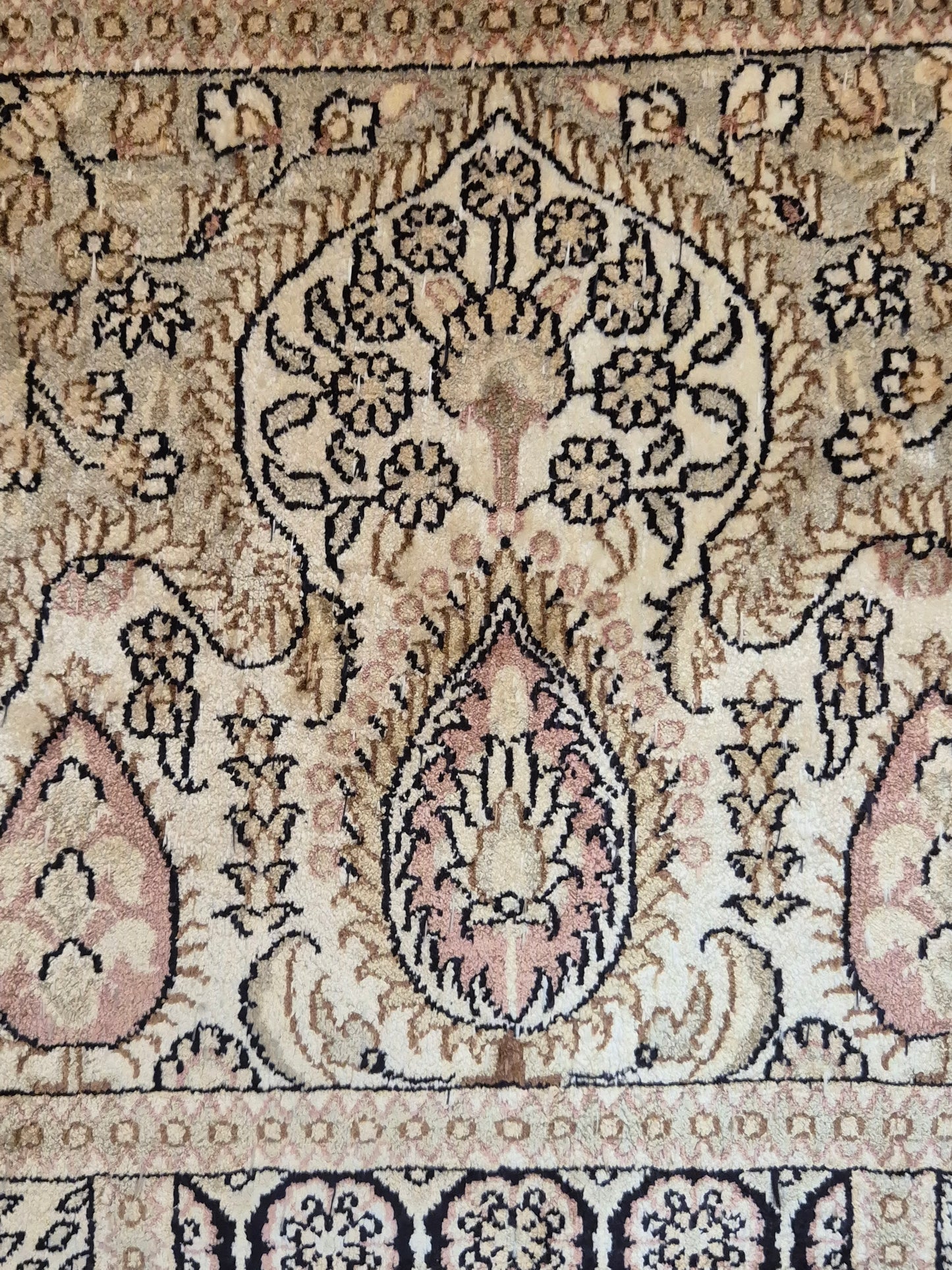 Hereke Teppich Seide auf Seide Gartenmotiv fein handgeknüpft