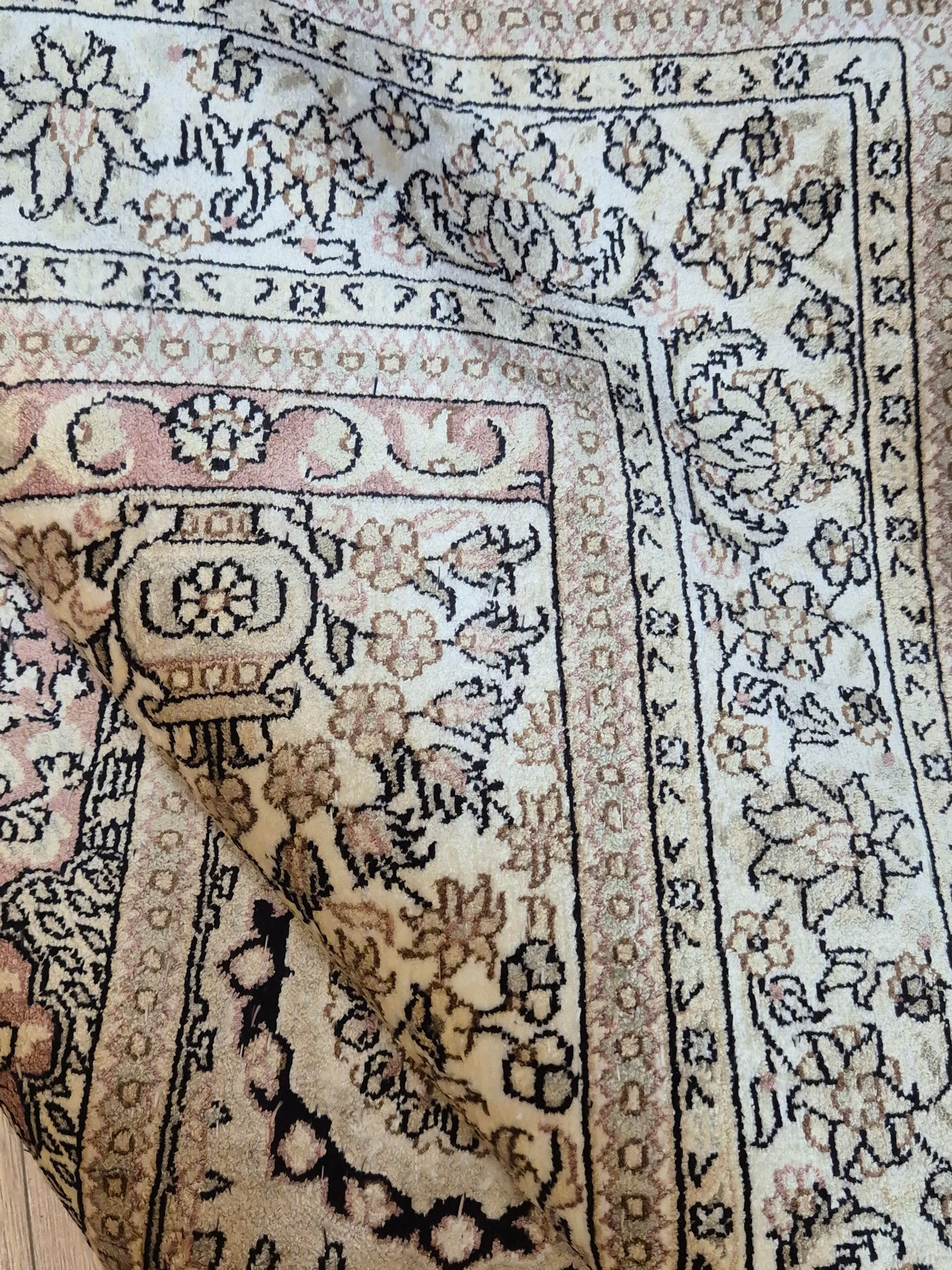 Hereke Teppich Seide auf Seide Gartenmotiv fein handgeknüpft