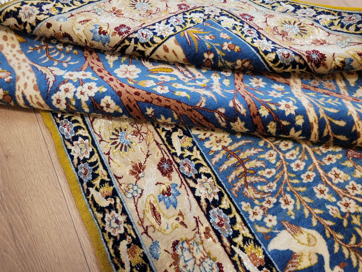 Isfahan Teppich Korkwolle mit Seide feine Knüpfung Baum des Lebens