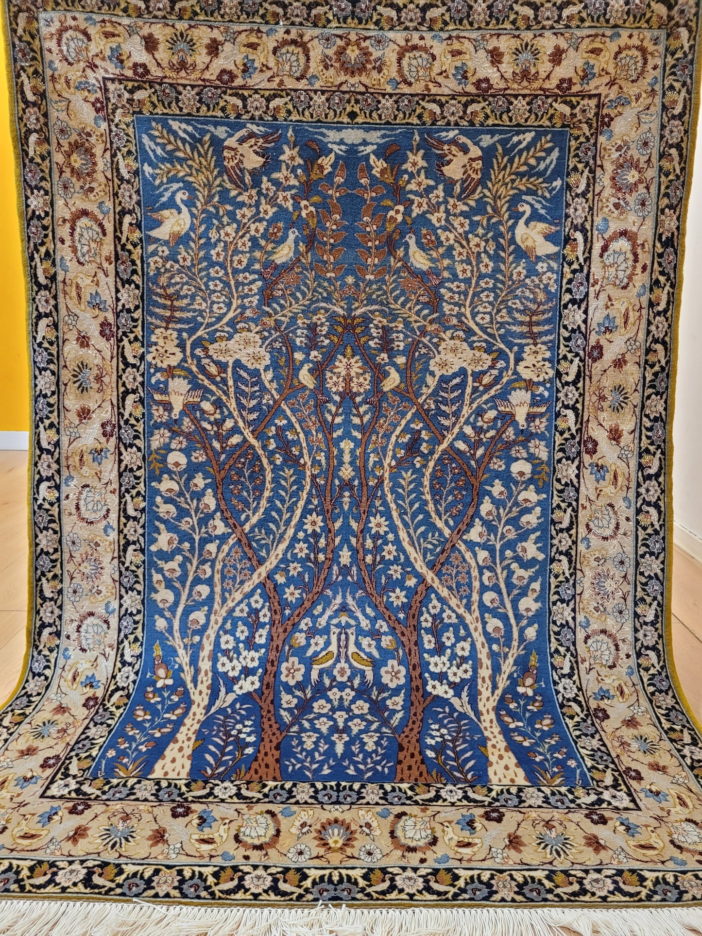 Isfahan Teppich Korkwolle mit Seide feine Knüpfung Baum des Lebens