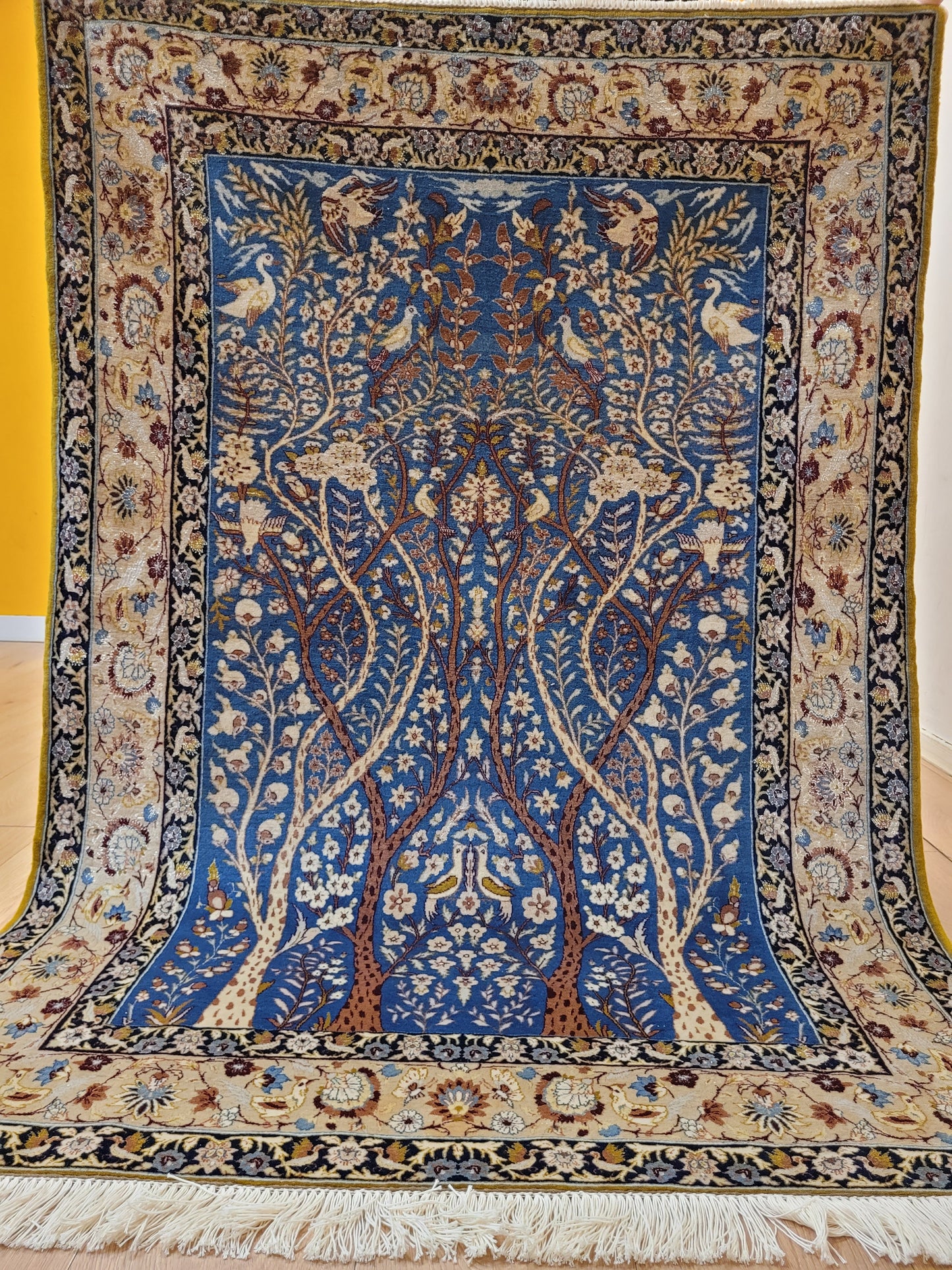 Isfahan Teppich Korkwolle mit Seide feine Knüpfung Baum des Lebens