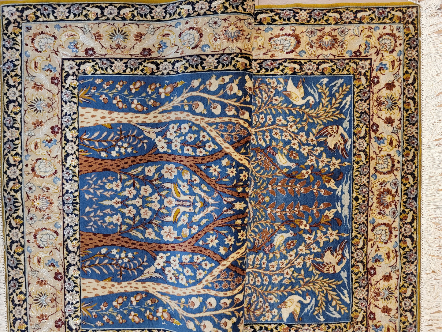 Isfahan Teppich Korkwolle mit Seide feine Knüpfung Baum des Lebens