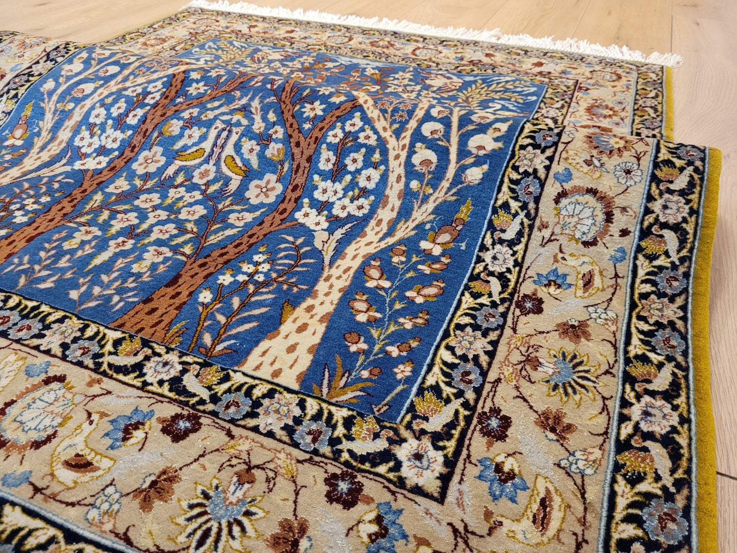 Isfahan Teppich Korkwolle mit Seide feine Knüpfung Baum des Lebens