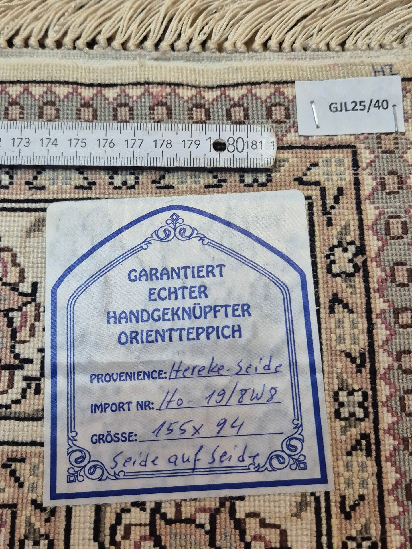 Hereke Teppich Seide auf Seide Gartenmotiv fein handgeknüpft