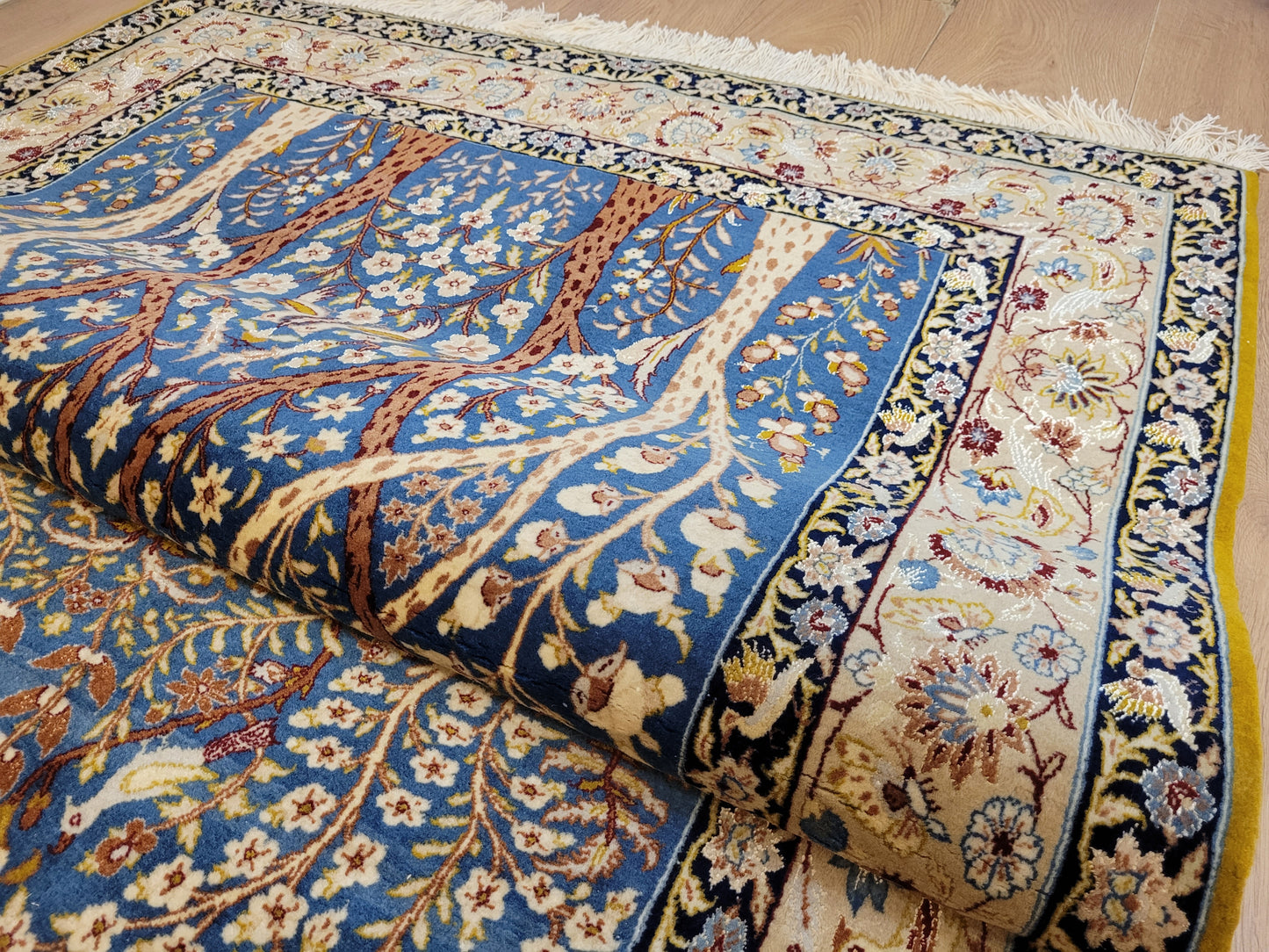 Isfahan Teppich Korkwolle mit Seide feine Knüpfung Baum des Lebens