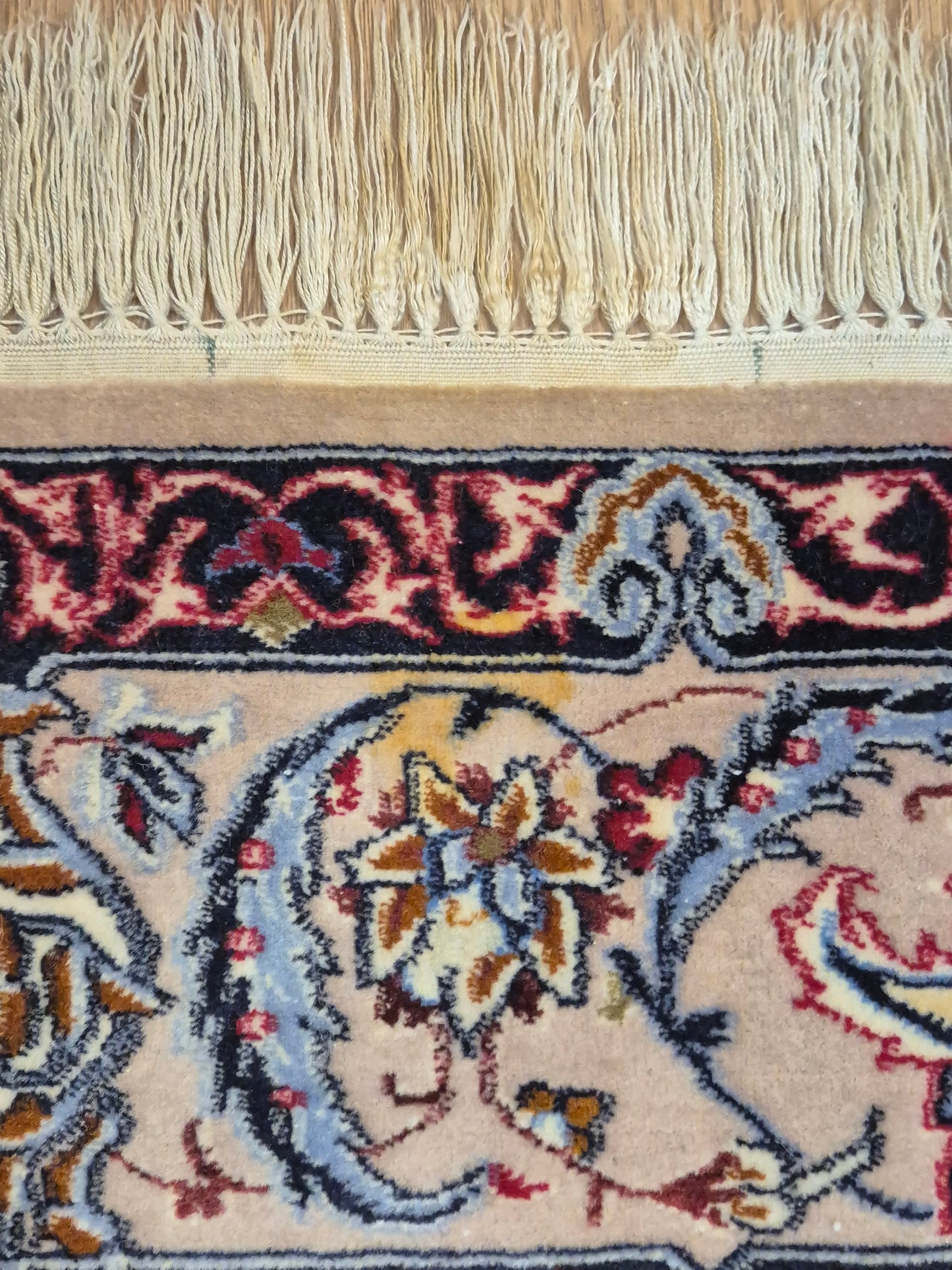 Isfahan Teppich Korkwolle auf Seide Medaillon fein handgeknüpft