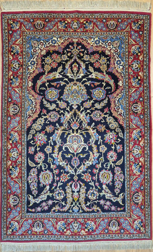 Isfahan Teppich Korkwolle mit Seide auf Seide dunkelblau rot fein