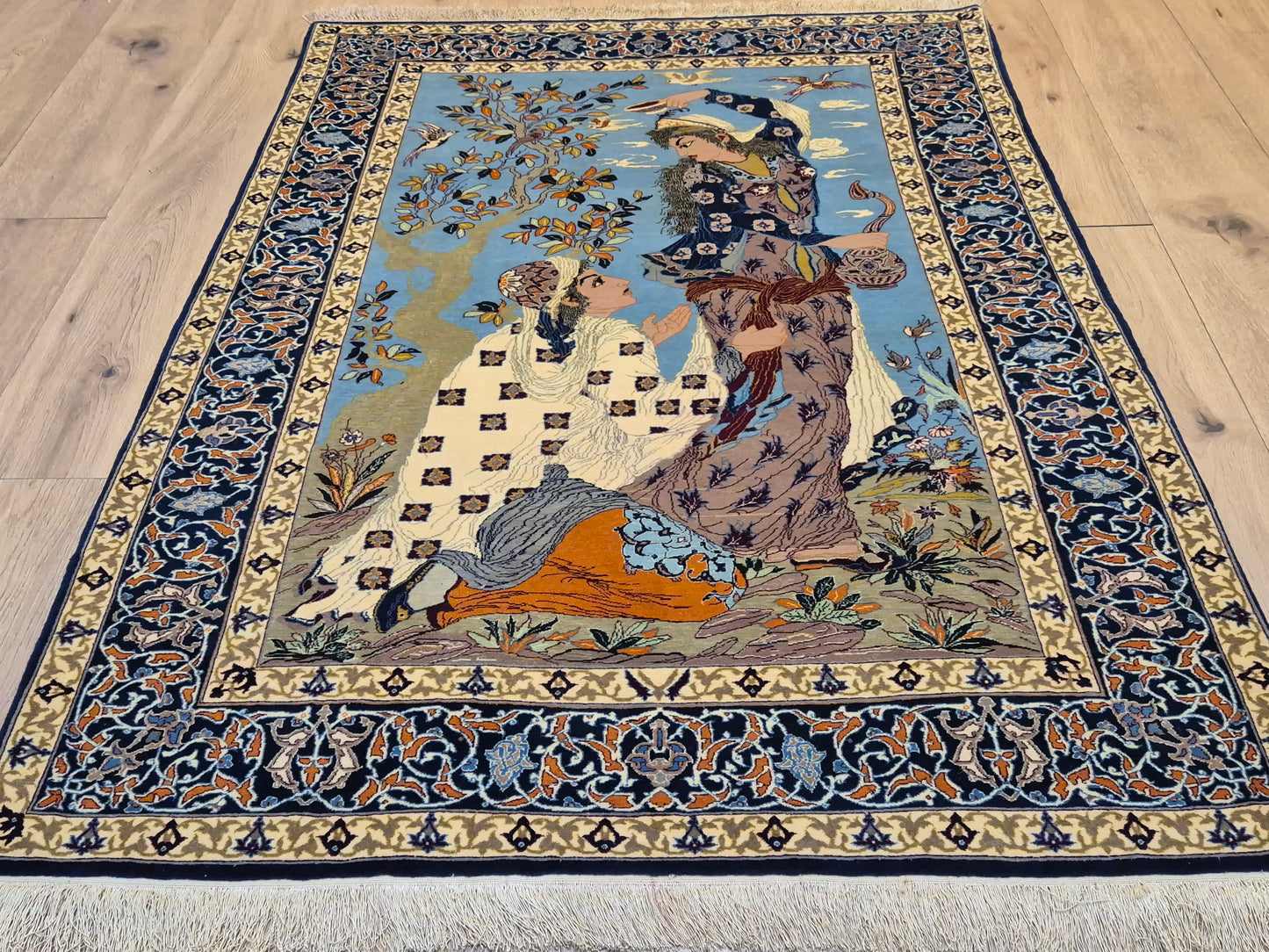 Isfahan Teppich Korkwolle mit Seide auf Seide figürlich