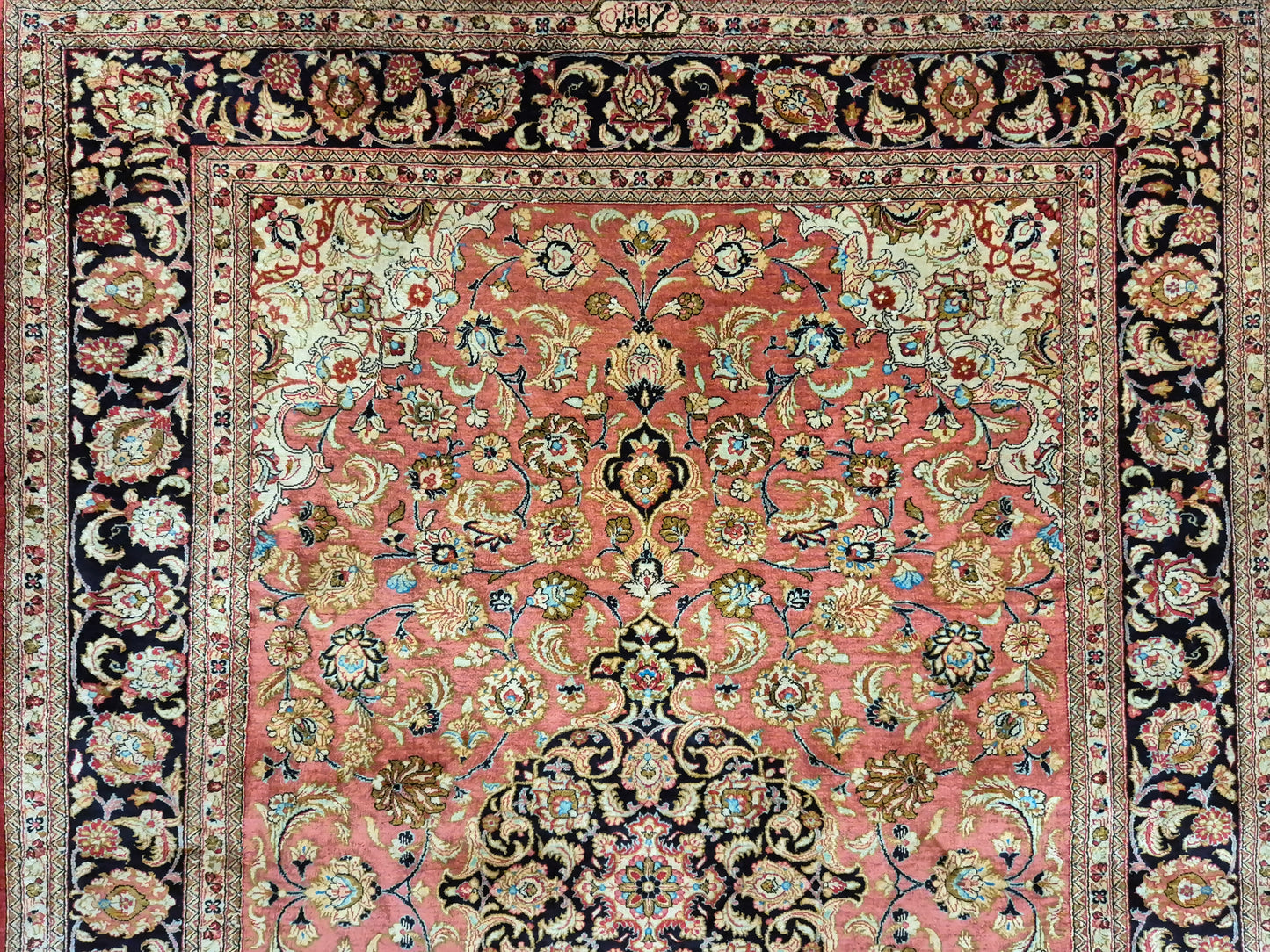 Ghom Teppich Seide auf Seide signiert floral fein