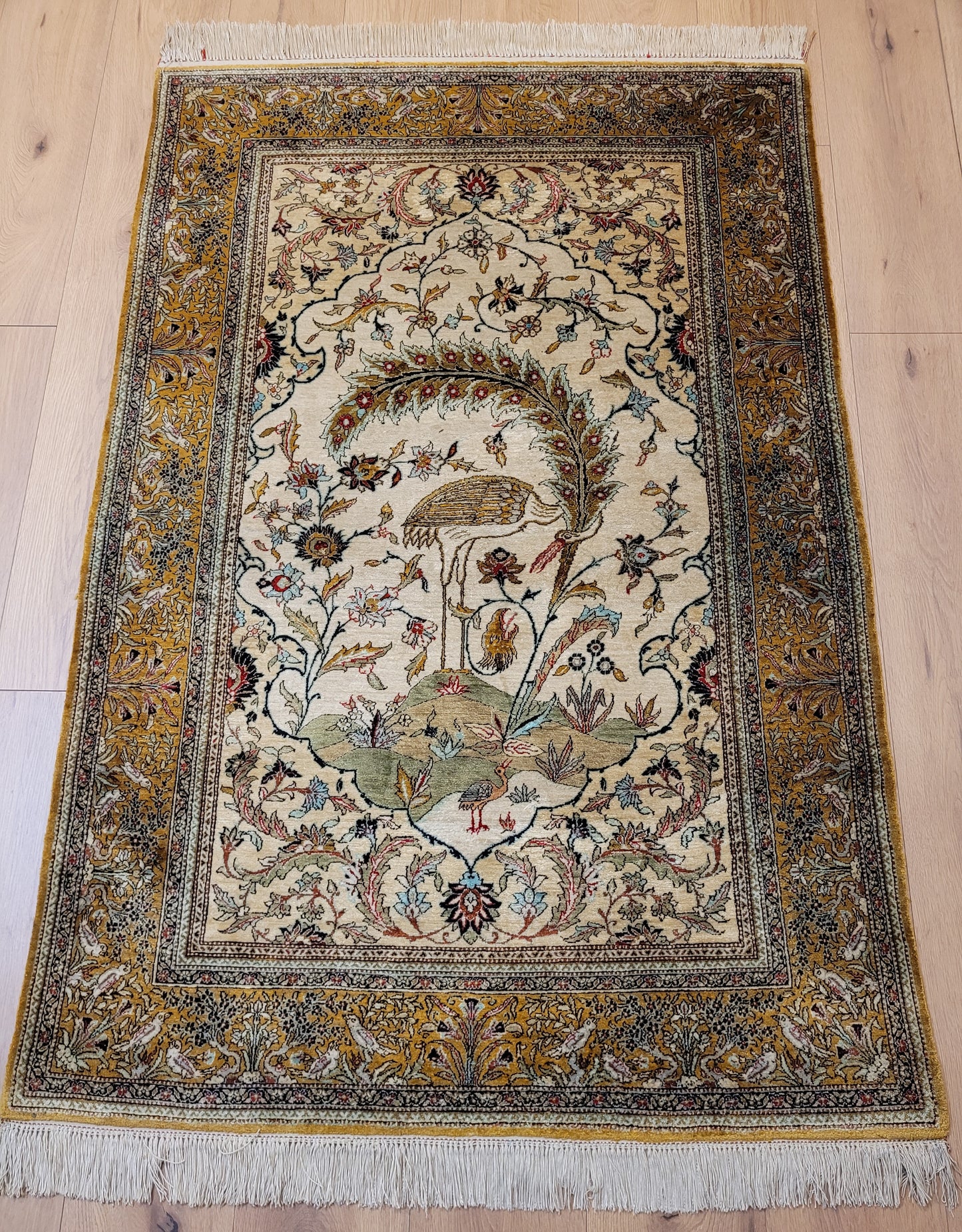 Ghom Seidenteppich Seide auf Seide Vogelmotiv feine Knüpfung