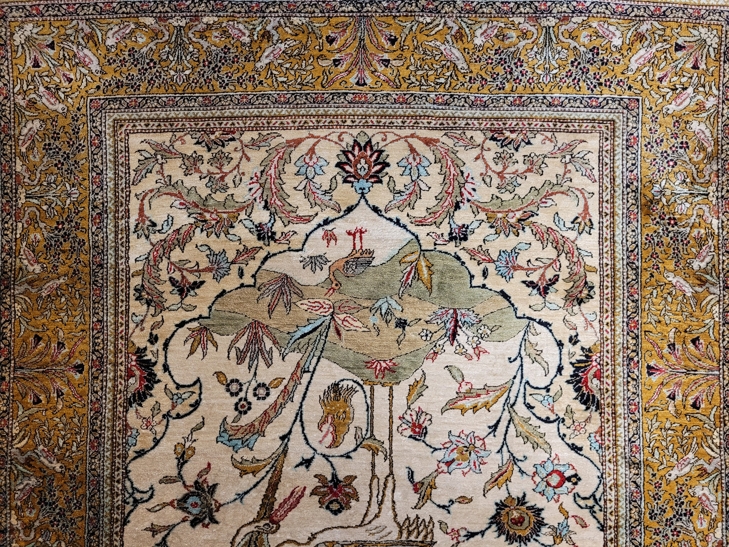 Ghom Seidenteppich Seide auf Seide Vogelmotiv feine Knüpfung