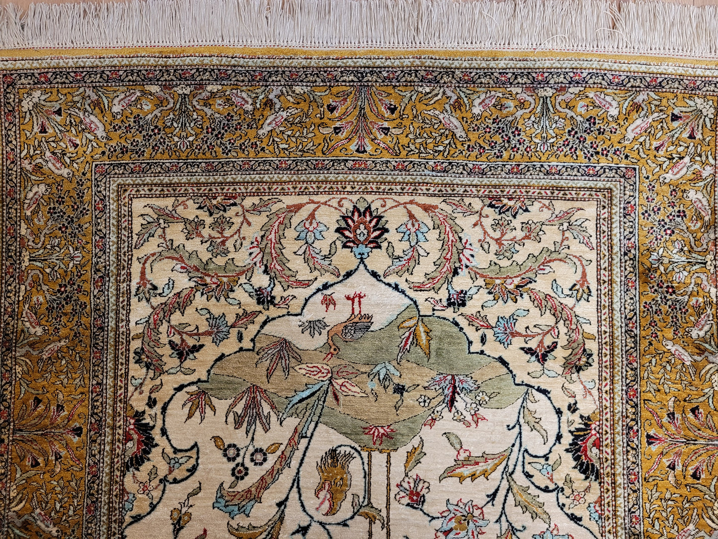 Ghom Seidenteppich Seide auf Seide Vogelmotiv feine Knüpfung