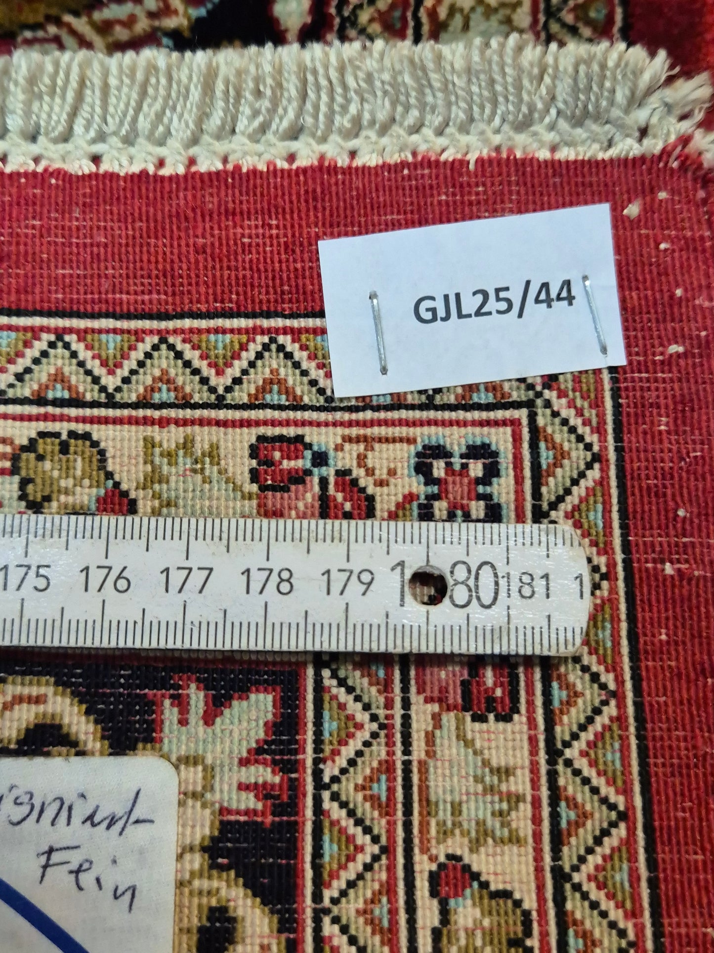 Ghom Teppich Seide auf Seide signiert floral fein