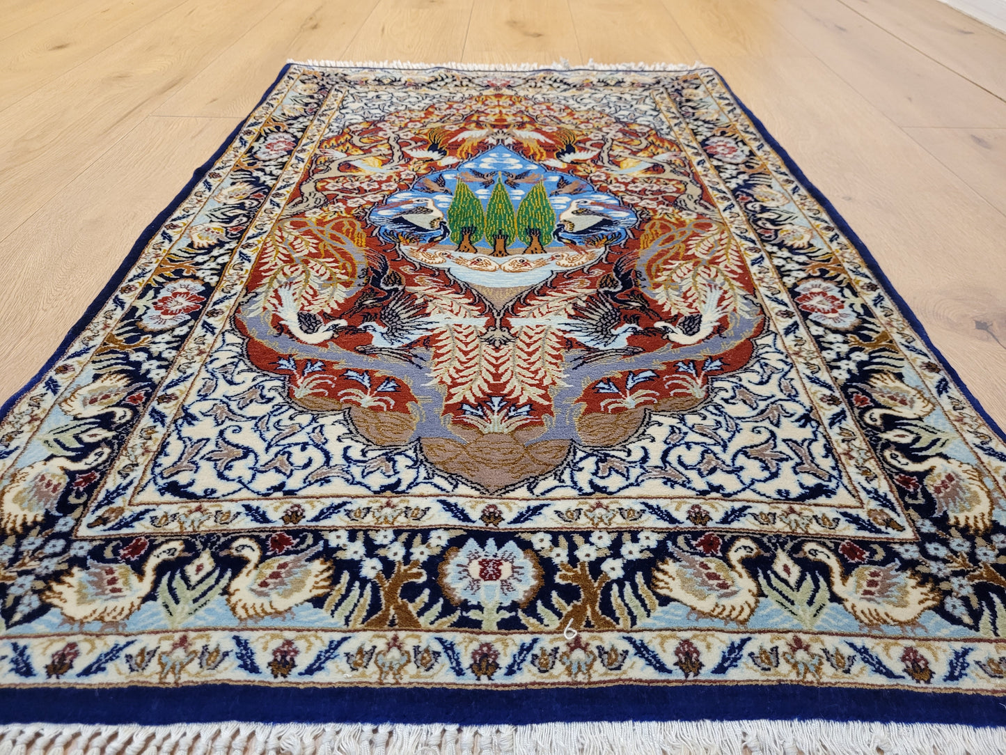 Isfahan Teppich Korkwolle Seide feine Knüpfung Bildmotiv