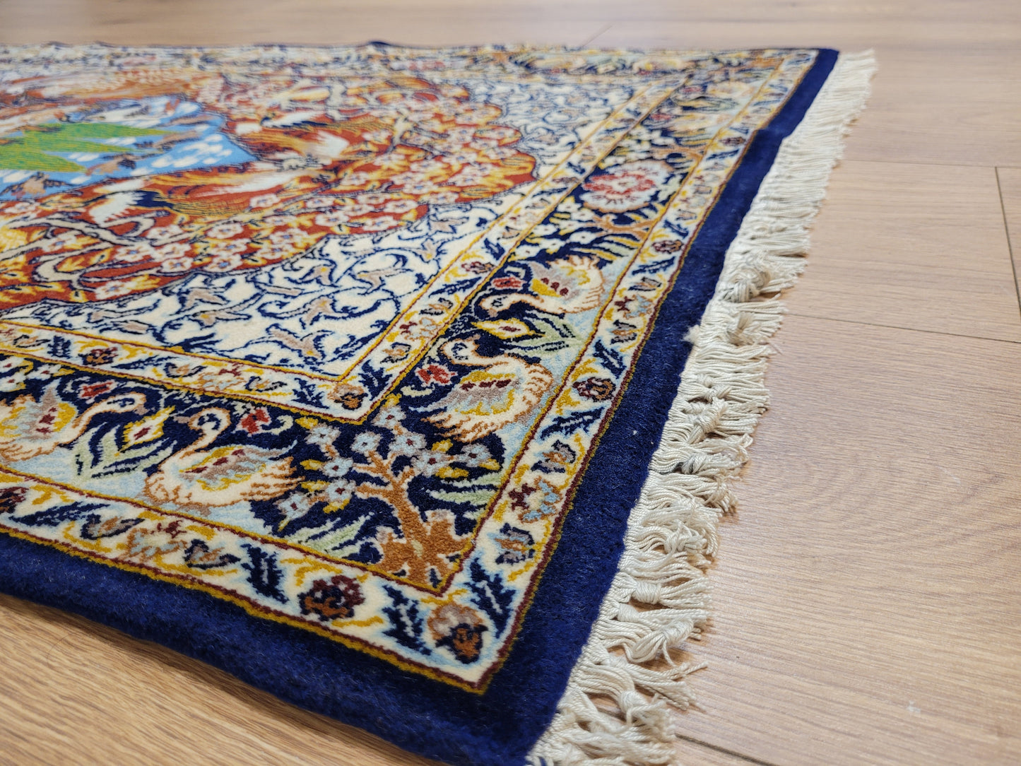 Isfahan Teppich Korkwolle Seide feine Knüpfung Bildmotiv