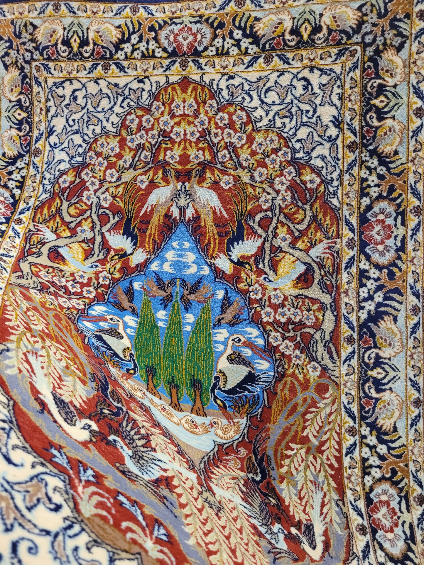 Isfahan Teppich Korkwolle Seide feine Knüpfung Bildmotiv