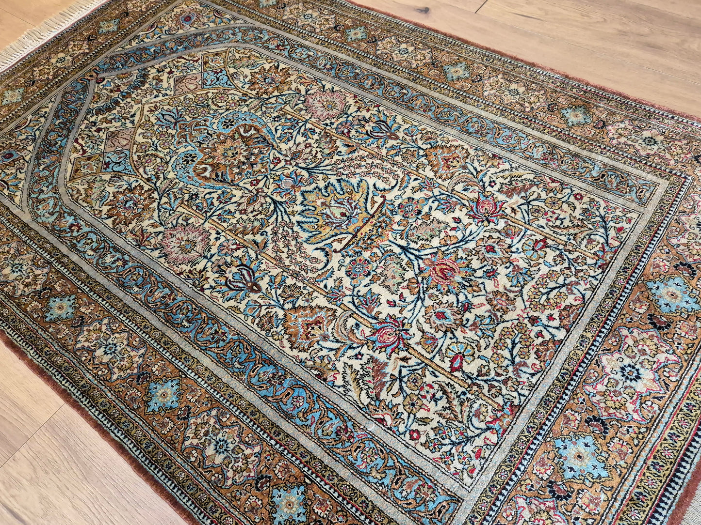 Ghom Teppich Seide auf Seide feine Knüpfung Gebetsteppich