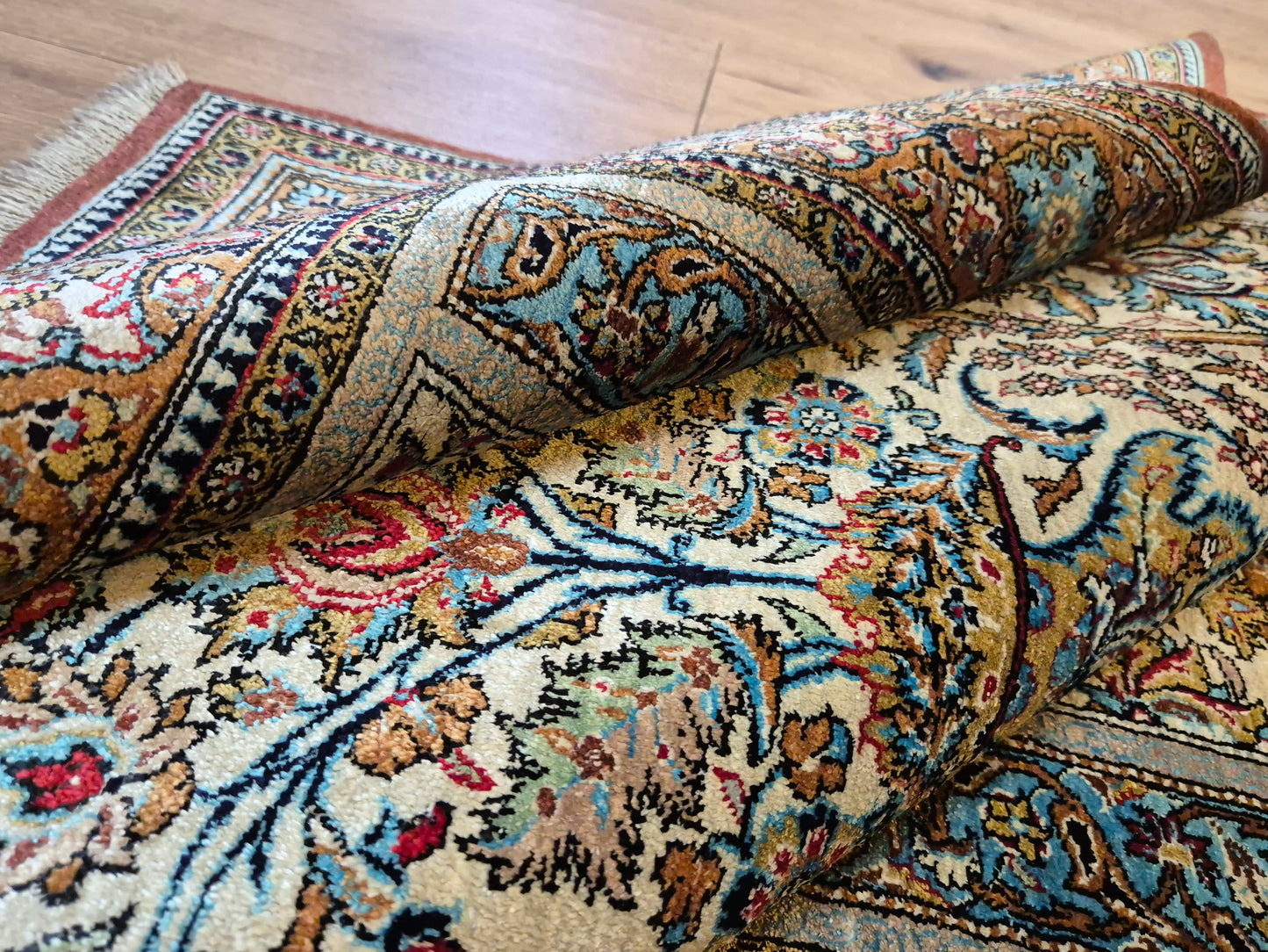 Ghom Teppich Seide auf Seide feine Knüpfung Gebetsteppich