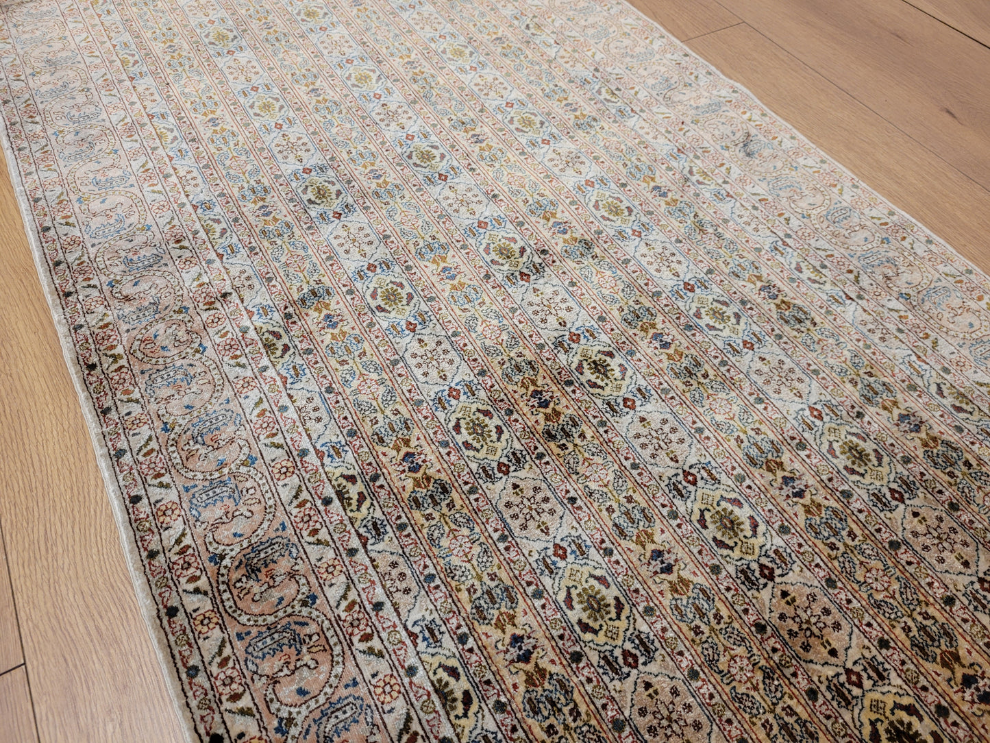 Hereke Teppich Seide auf Seide feine Knüpfung Streifendesign