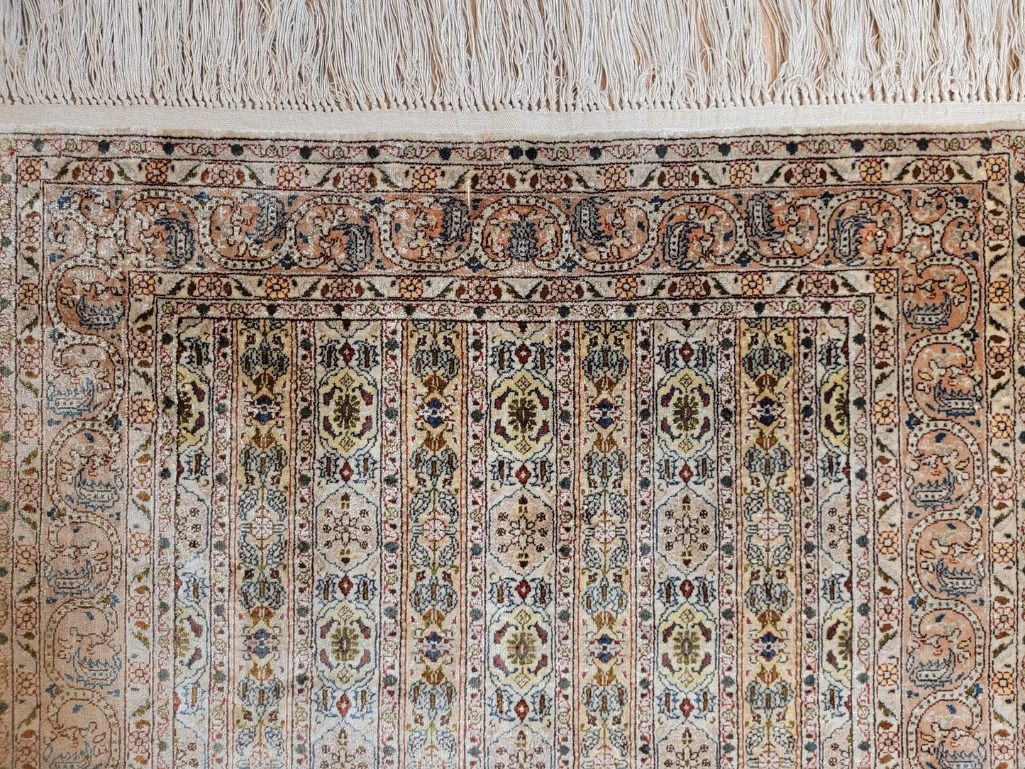 Hereke Teppich Seide auf Seide feine Knüpfung Streifendesign