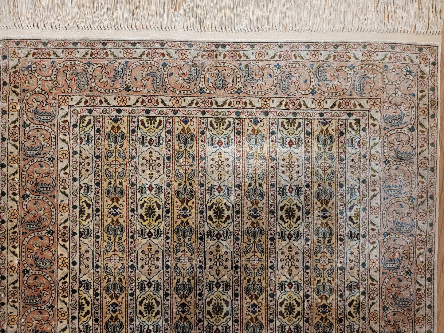 Hereke Teppich Seide auf Seide feine Knüpfung Streifendesign