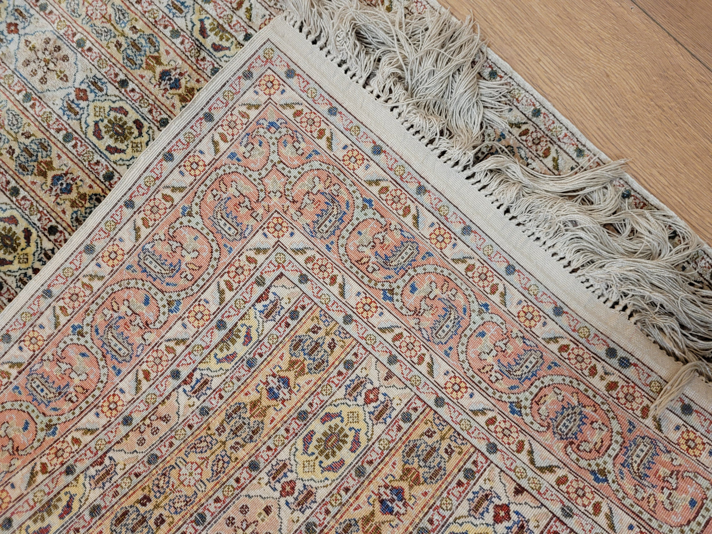 Hereke Teppich Seide auf Seide feine Knüpfung Streifendesign