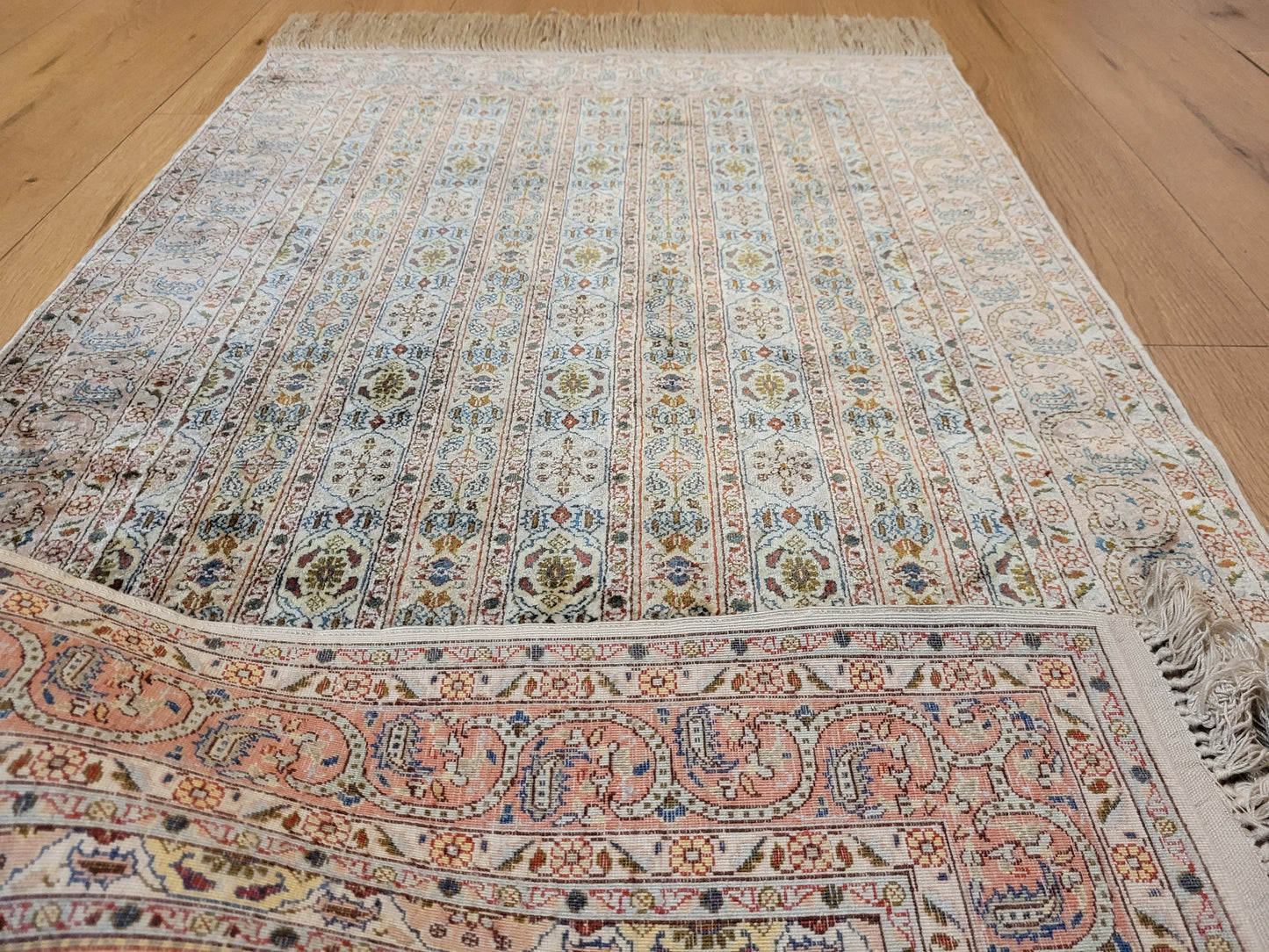 Hereke Teppich Seide auf Seide feine Knüpfung Streifendesign