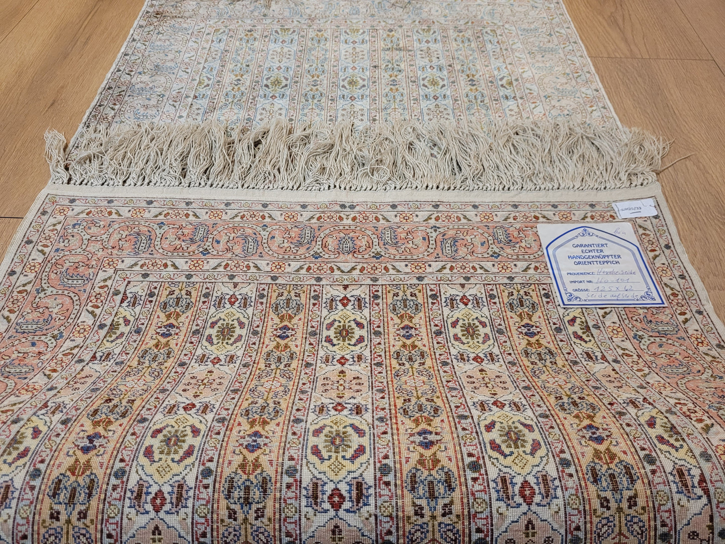 Hereke Teppich Seide auf Seide feine Knüpfung Streifendesign