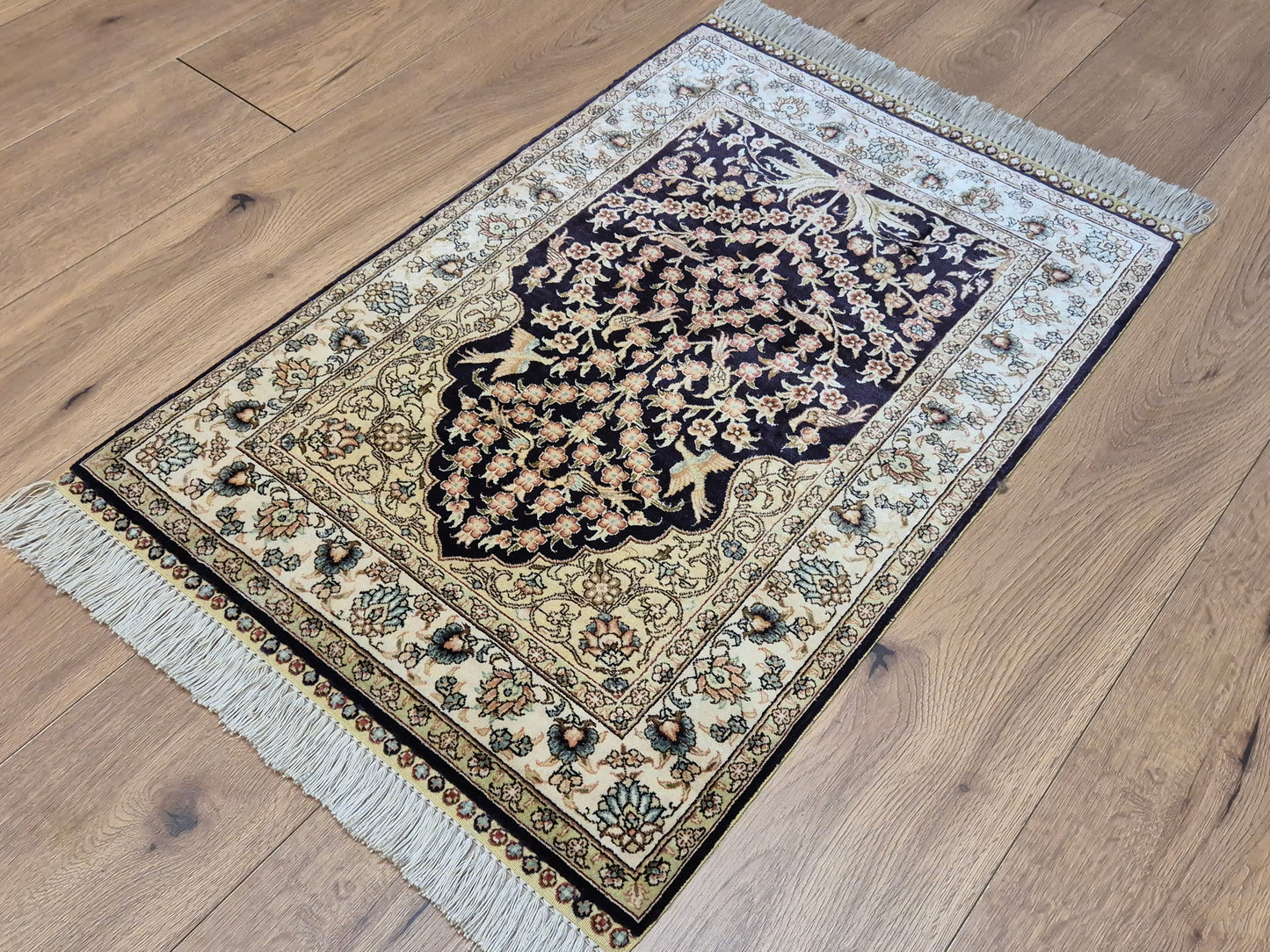 Hereke Teppich Seide auf Seide signiert Baum des Lebens