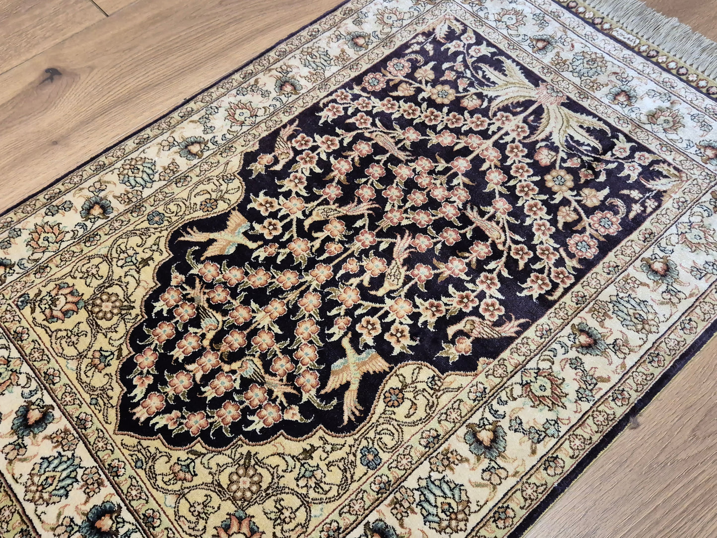 Hereke Teppich Seide auf Seide signiert Baum des Lebens