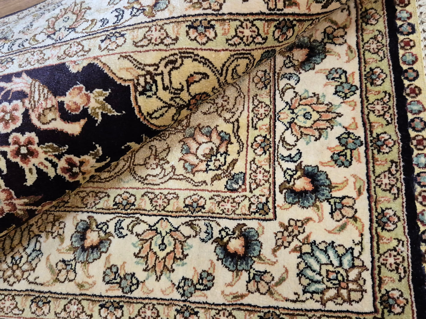 Hereke Teppich Seide auf Seide signiert Baum des Lebens