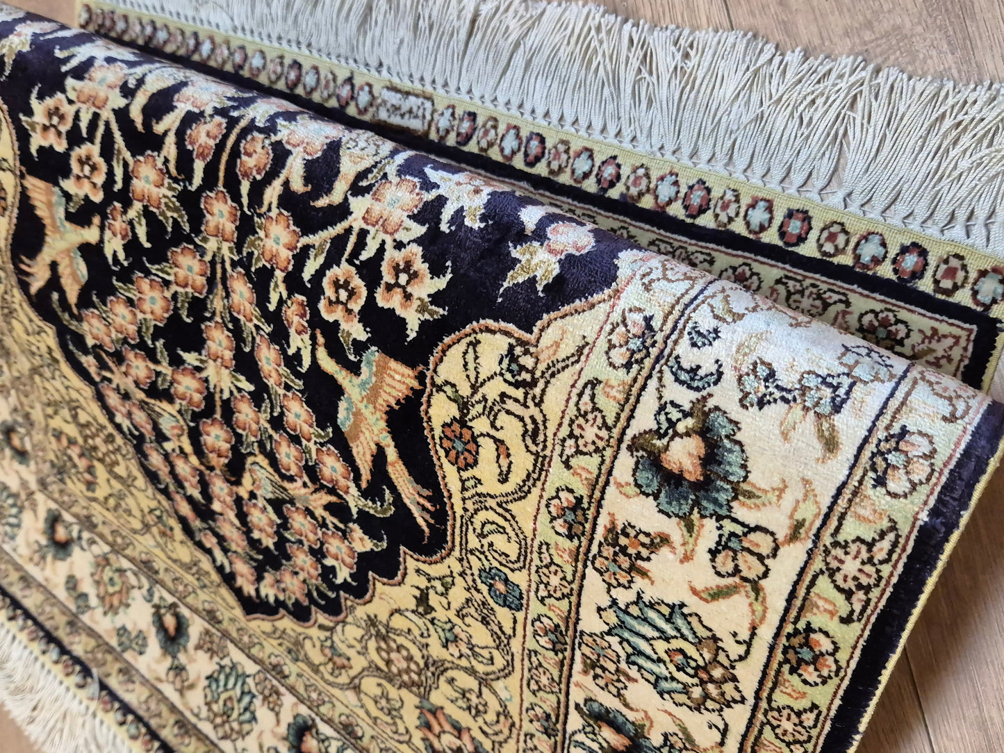 Hereke Teppich Seide auf Seide signiert Baum des Lebens