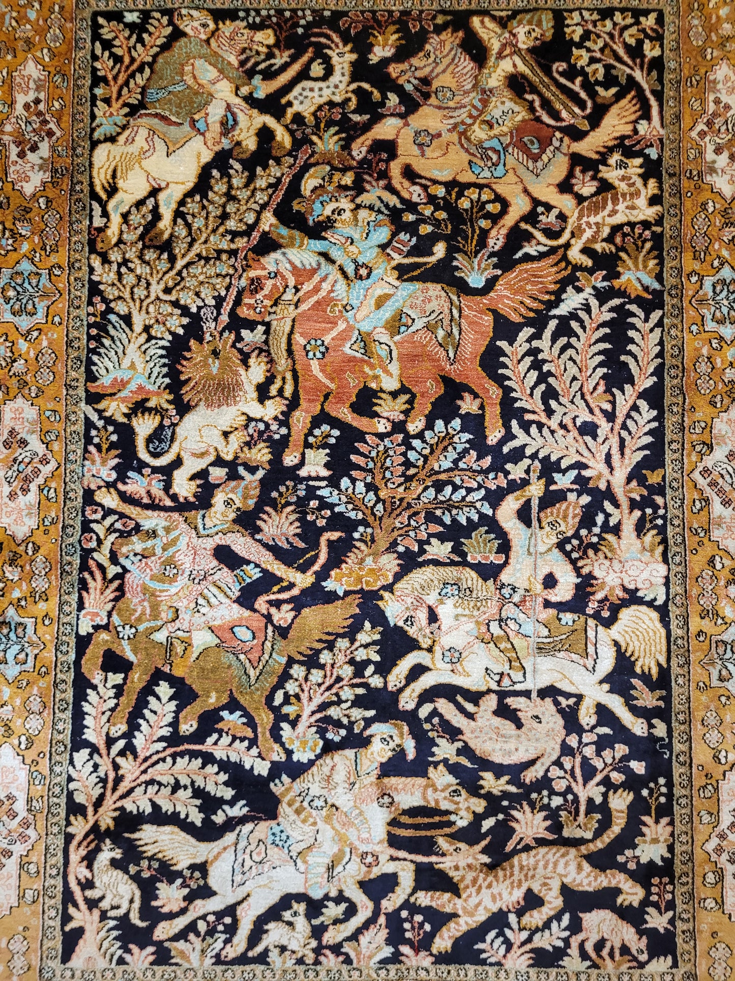 Ghom Seidenteppich Seide feine Knüpfung Jagdszene