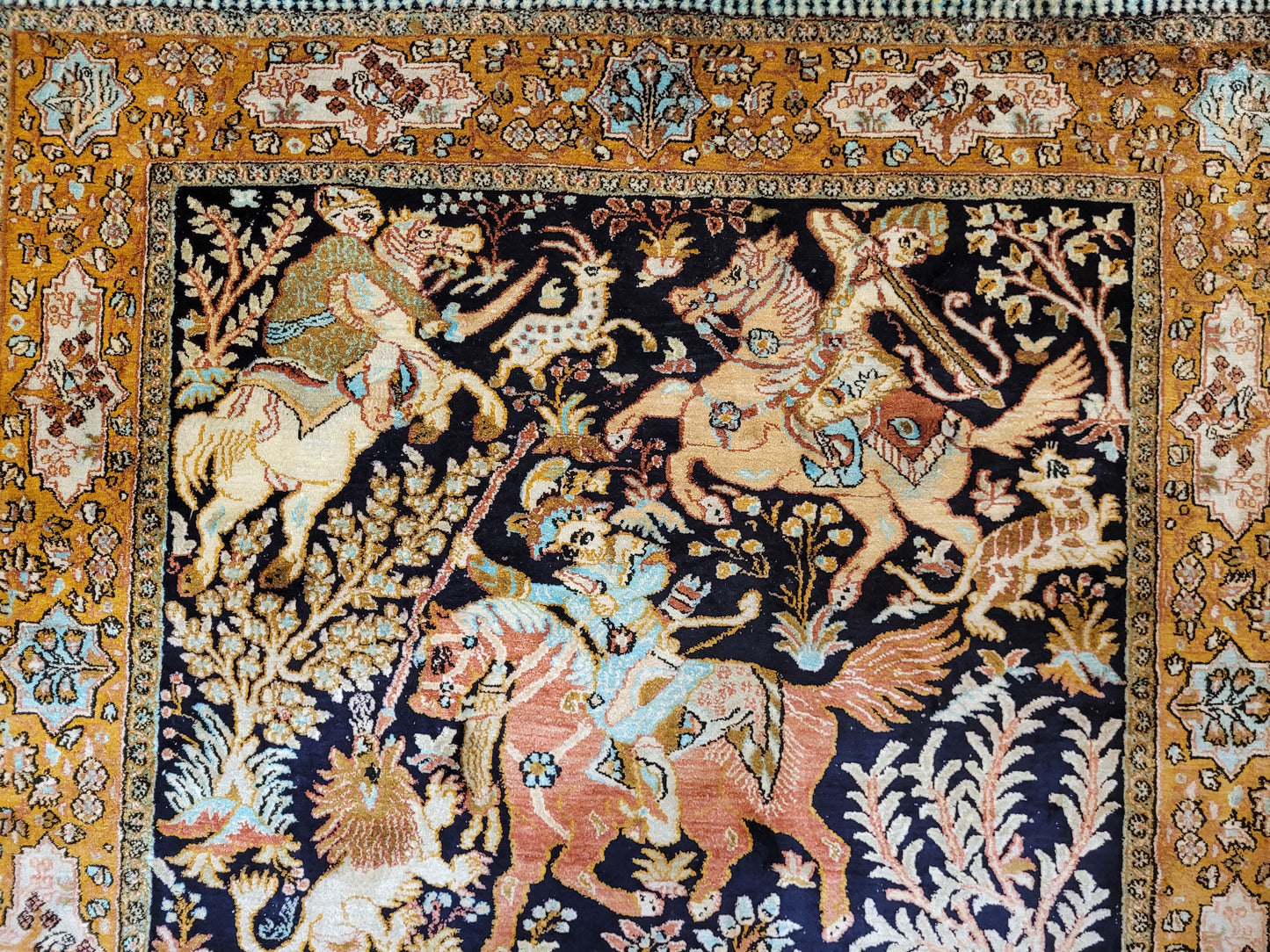 Ghom Seidenteppich Seide feine Knüpfung Jagdszene