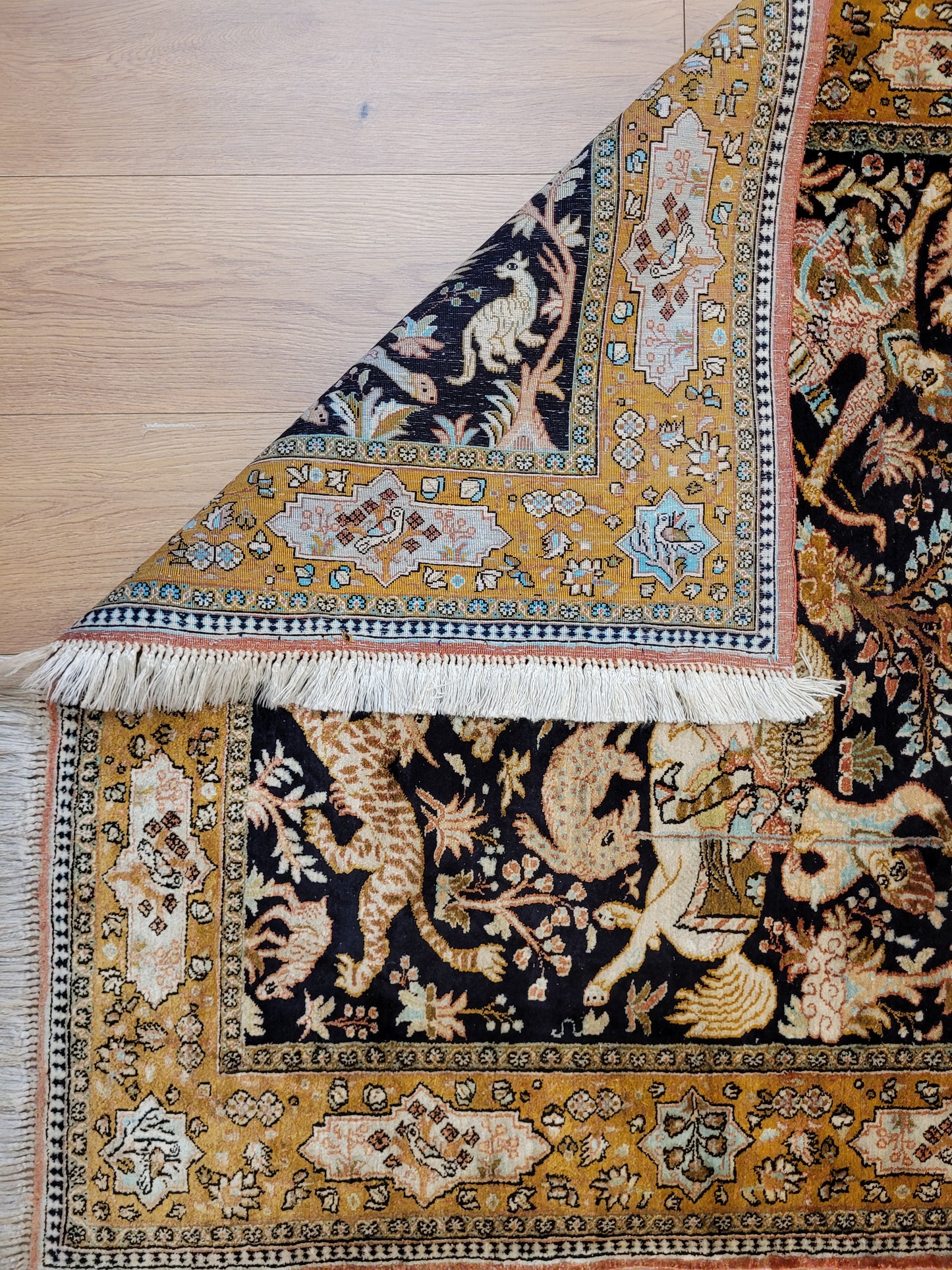 Ghom Seidenteppich Seide feine Knüpfung Jagdszene