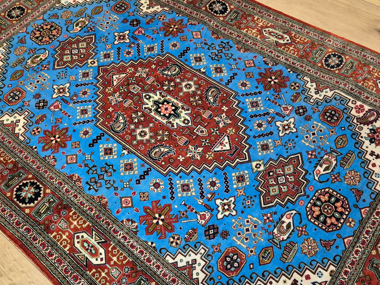 Ghom Teppich Seide auf Seide geometrisches Medaillonmuster