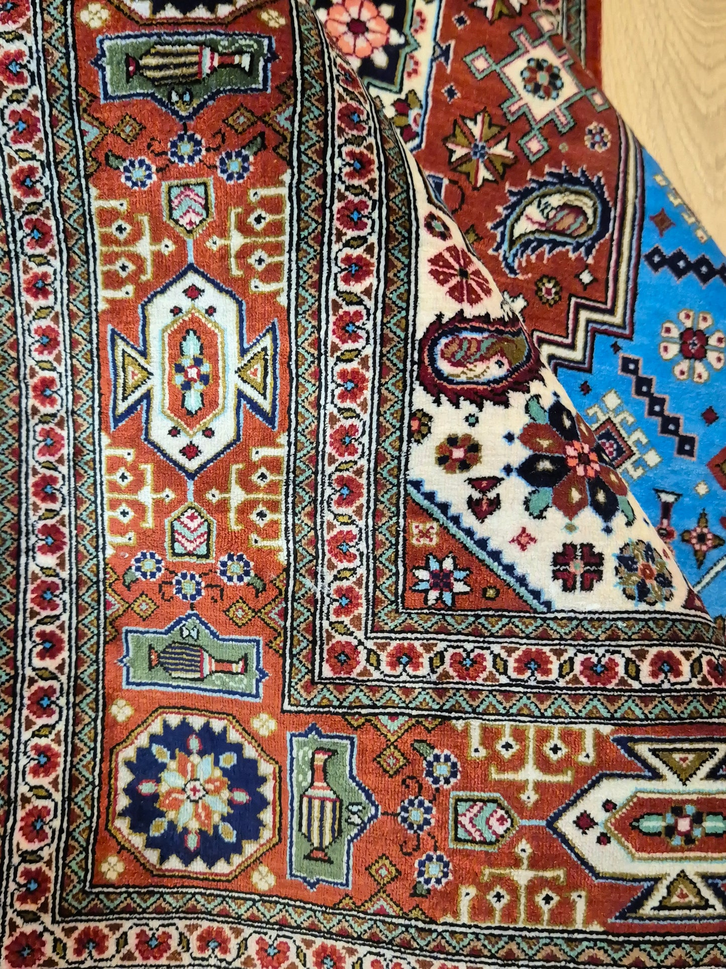 Ghom Teppich Seide auf Seide geometrisches Medaillonmuster