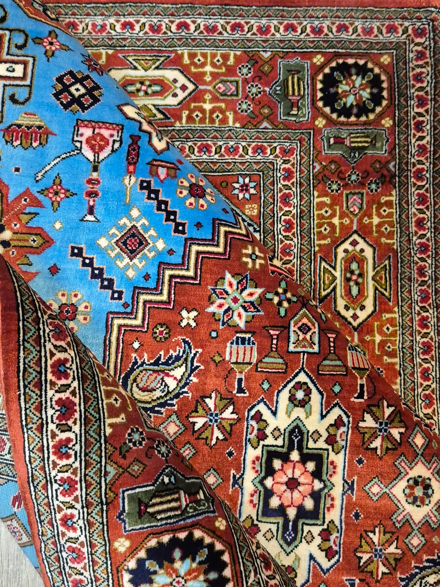 Ghom Teppich Seide auf Seide geometrisches Medaillonmuster