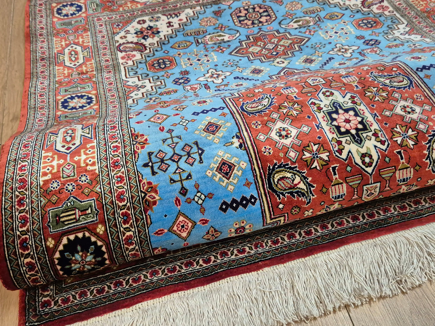 Ghom Teppich Seide auf Seide geometrisches Medaillonmuster