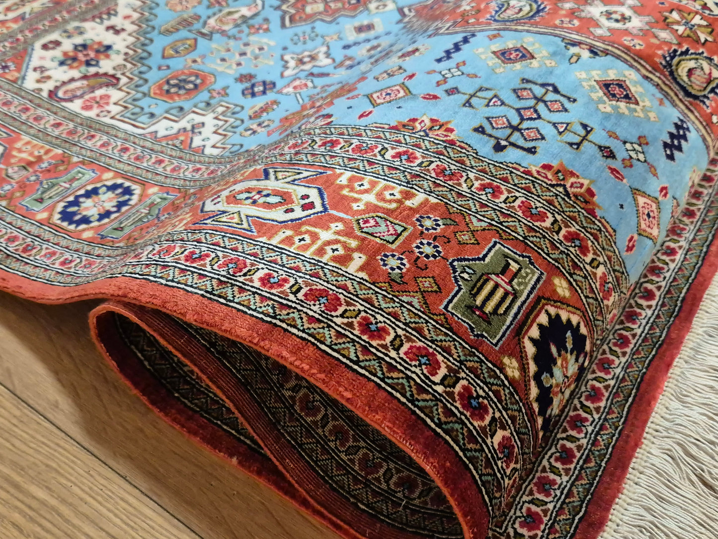 Ghom Teppich Seide auf Seide geometrisches Medaillonmuster