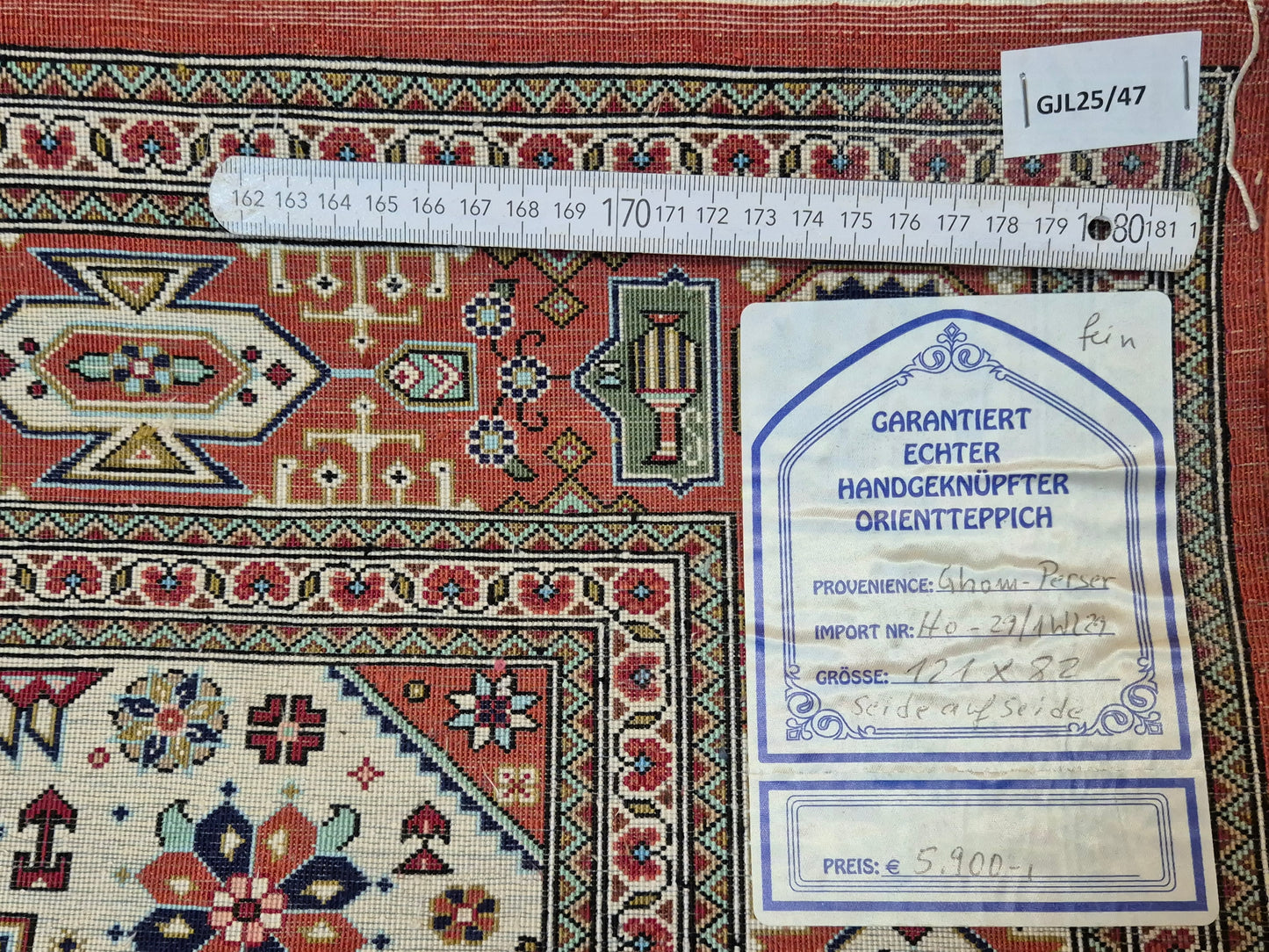 Ghom Teppich Seide auf Seide geometrisches Medaillonmuster