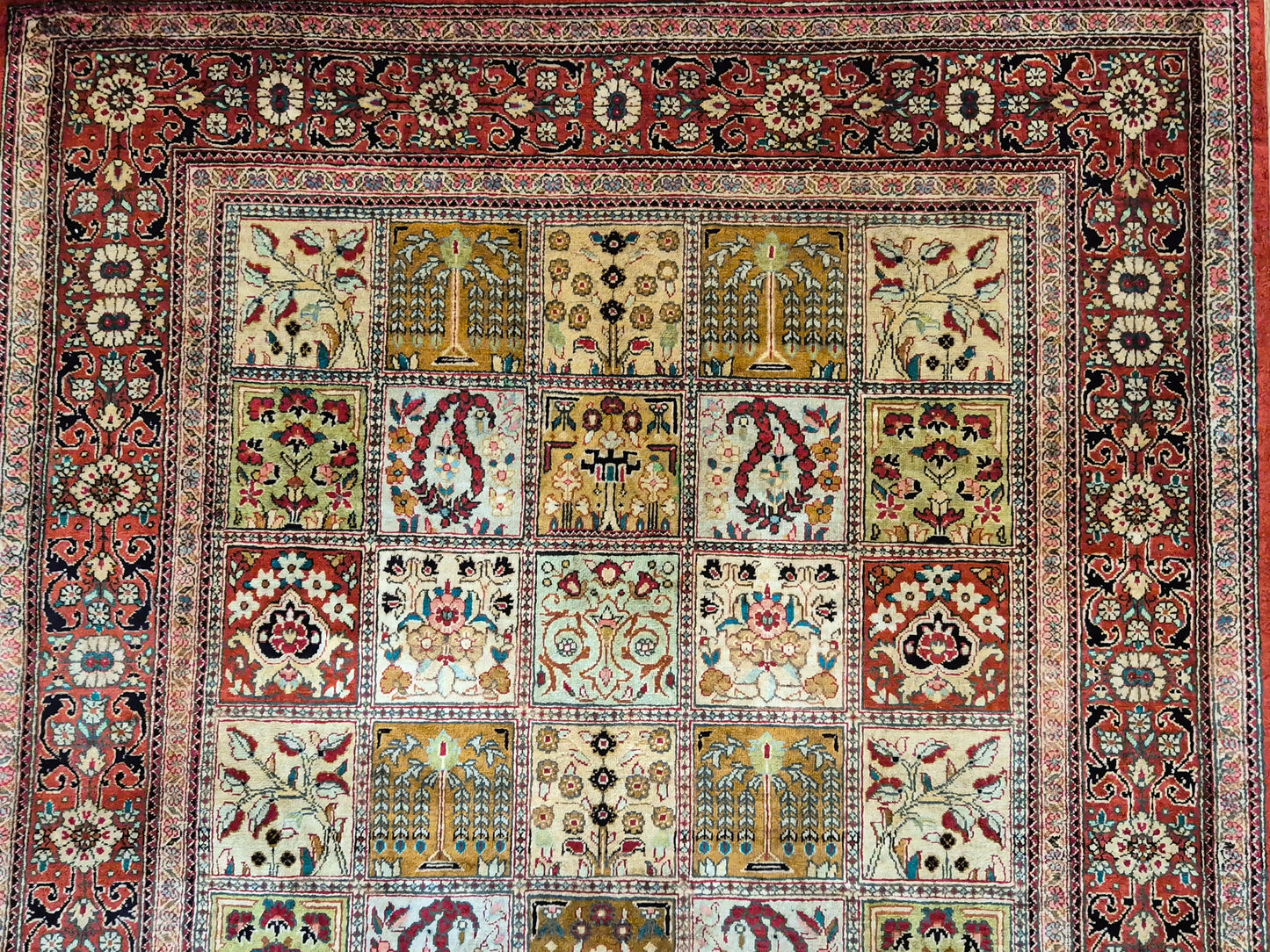 Ghom Teppich Seide auf Seide fein Gartenmuster