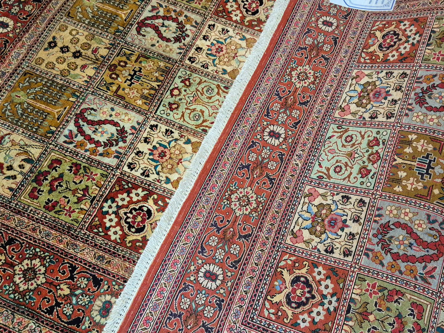 Ghom Teppich Seide auf Seide fein Gartenmuster