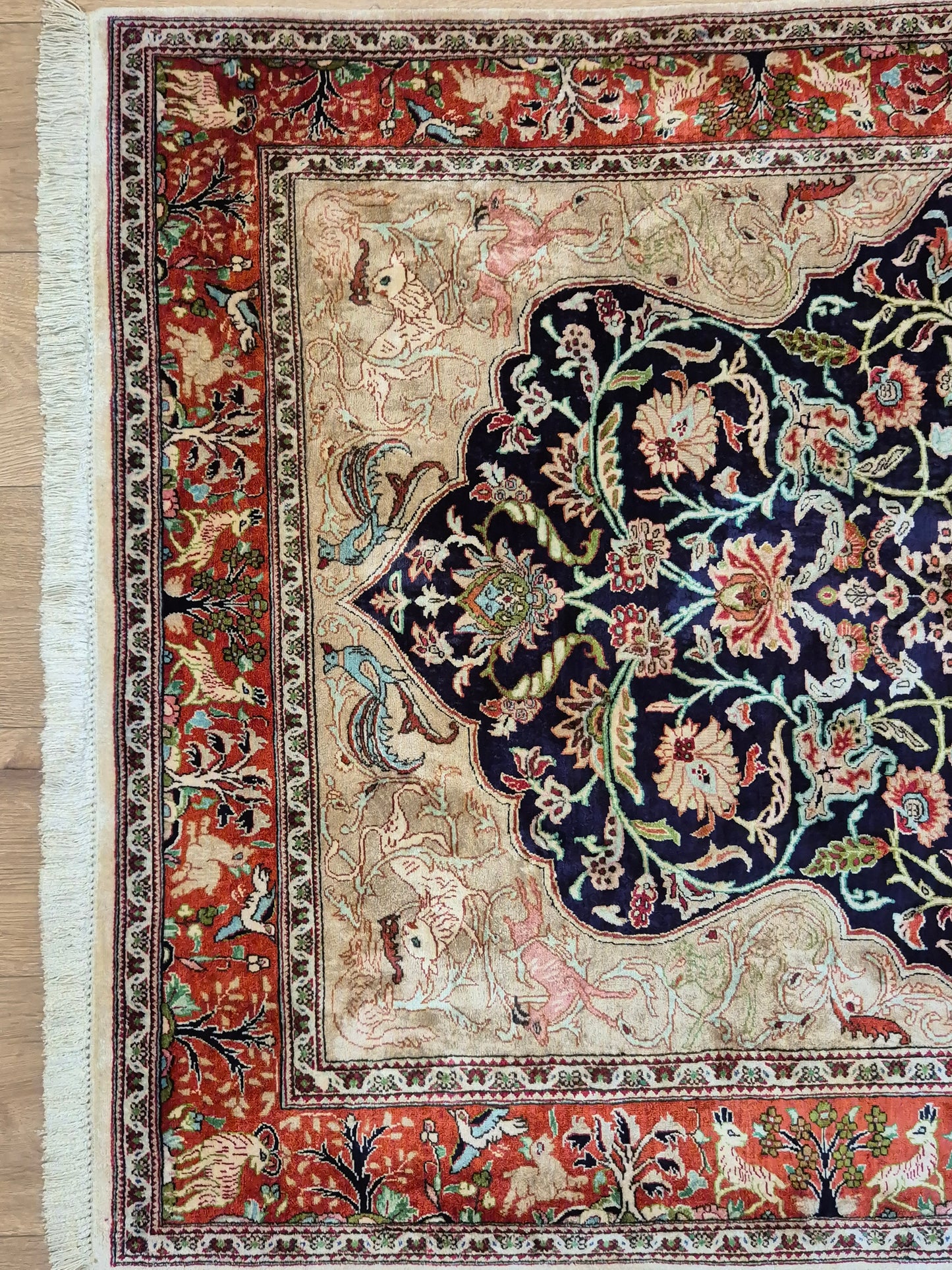 Ghom Seidenteppich auf Seide Jagdmotiv feine Knüpfung