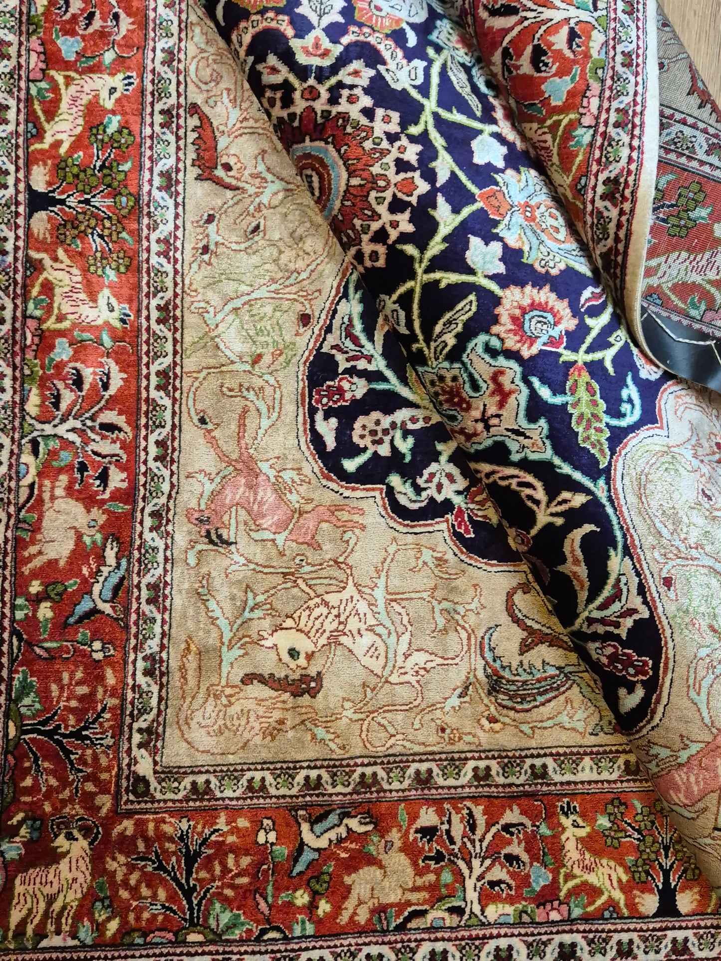 Ghom Seidenteppich auf Seide Jagdmotiv feine Knüpfung