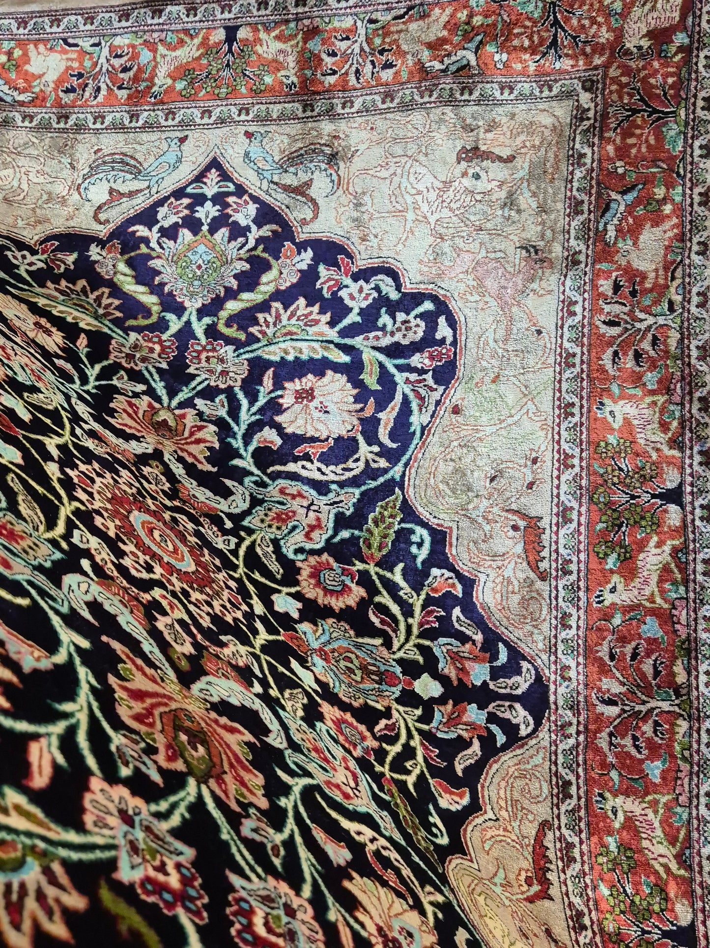 Ghom Seidenteppich auf Seide Jagdmotiv feine Knüpfung